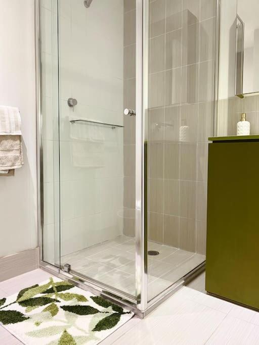Lovely 1BR Apartment - Free Parking