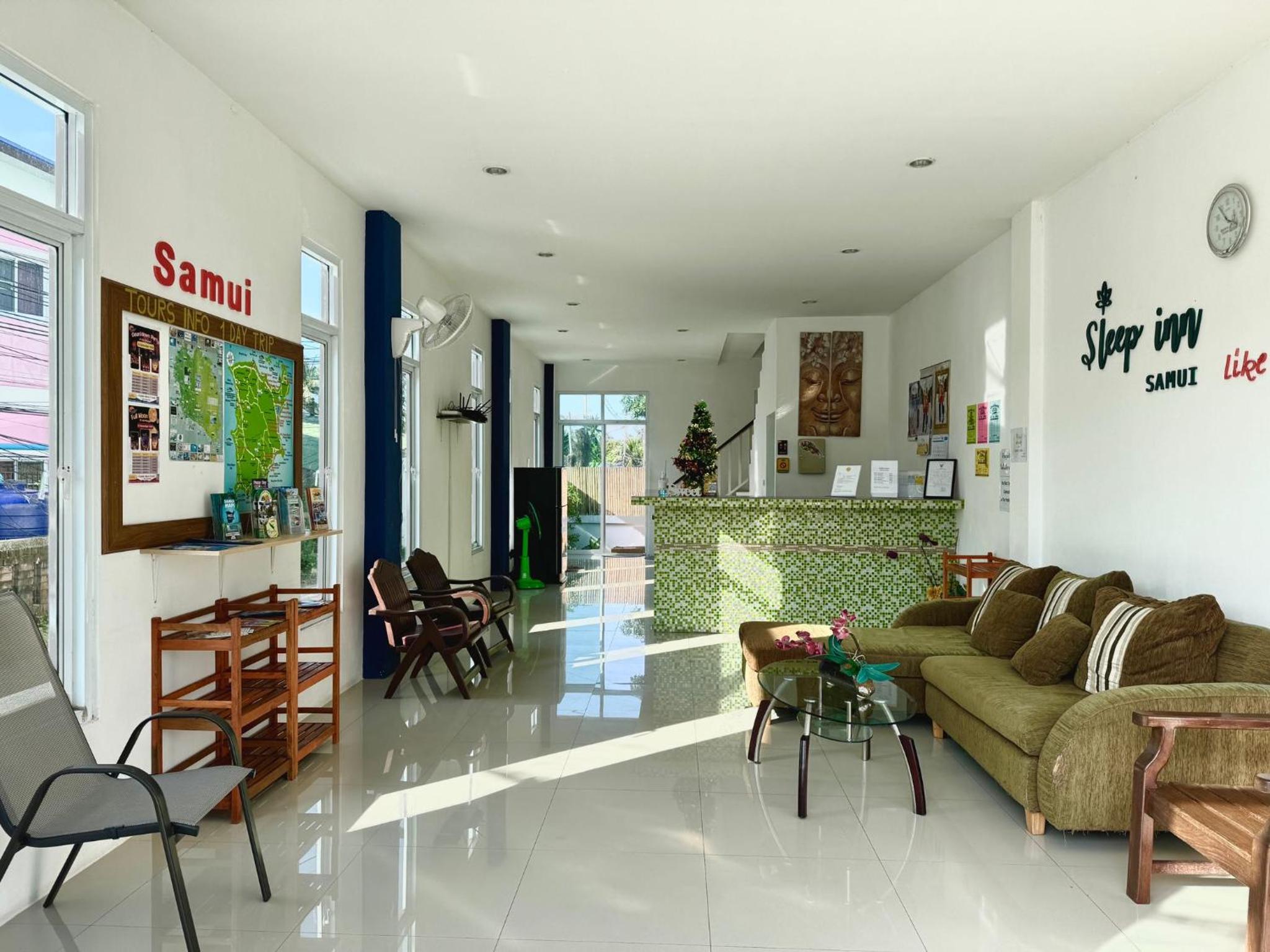 Lobby & Reception