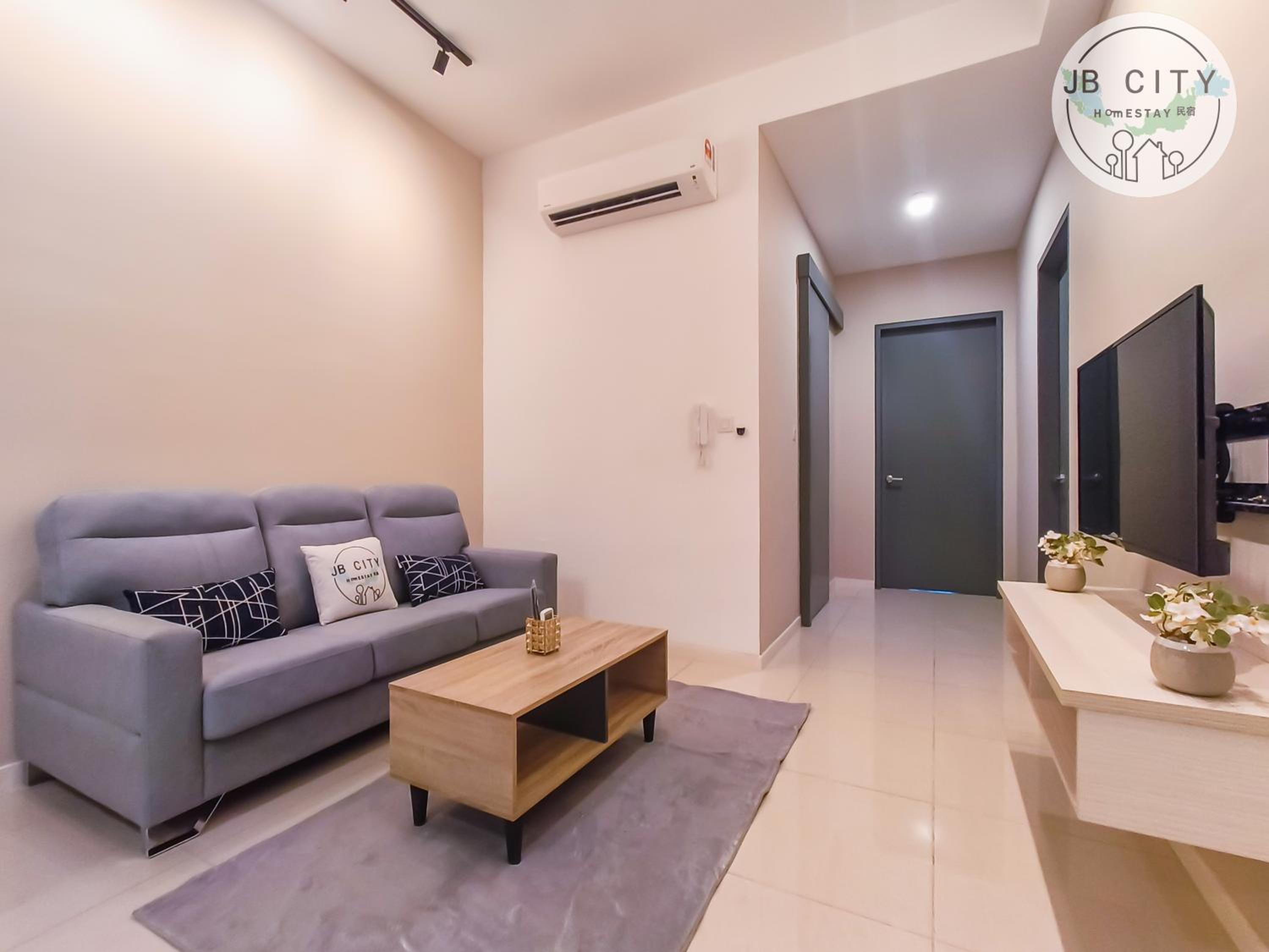 Paradigm Residence by RR JBcity