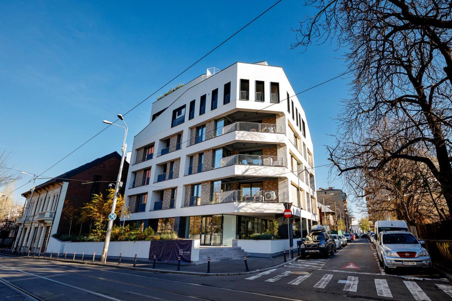 The Corner Luxe Apartment view 5