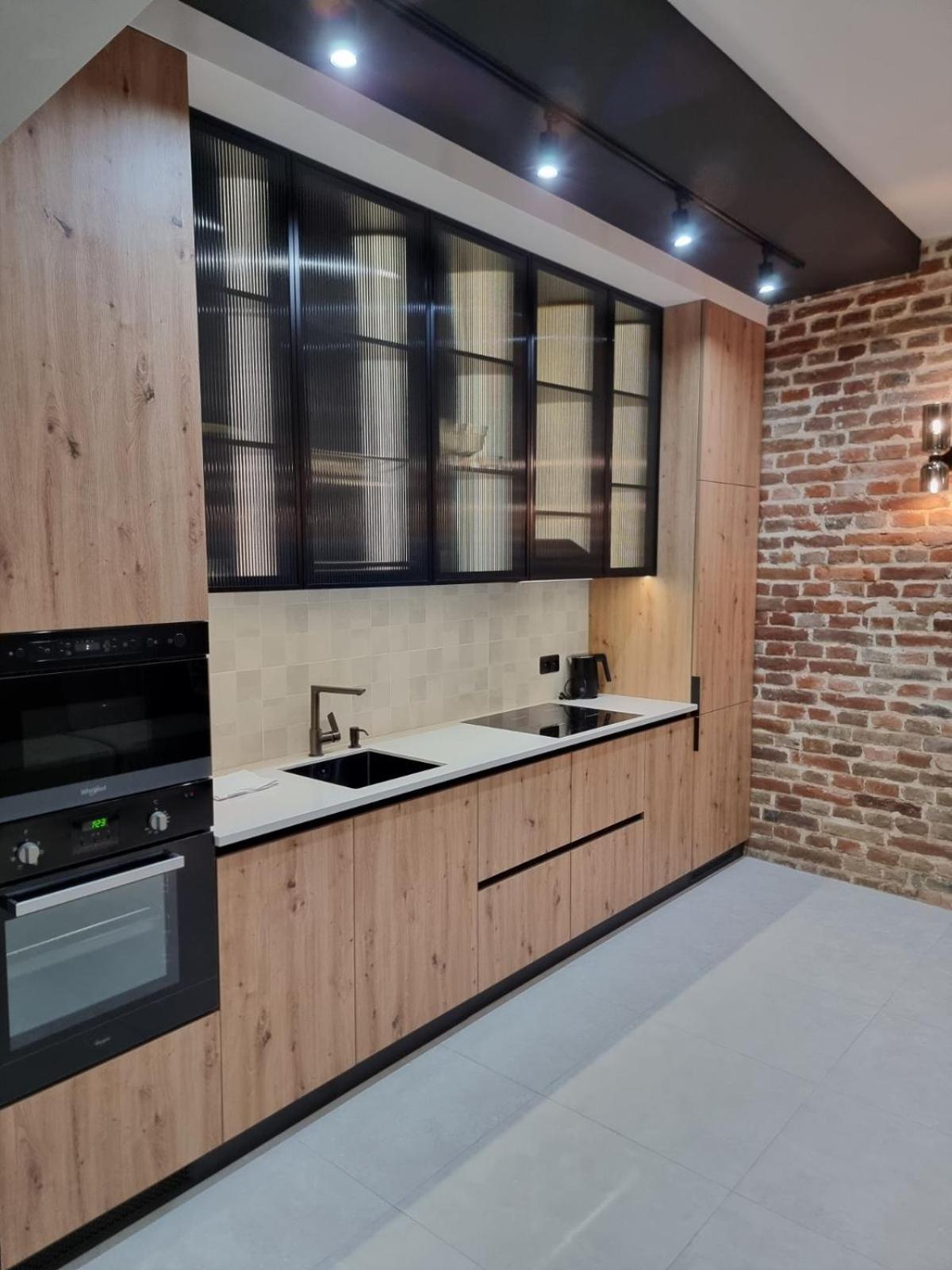 LEOGRAND Apartments on Krakivska 26 view 5