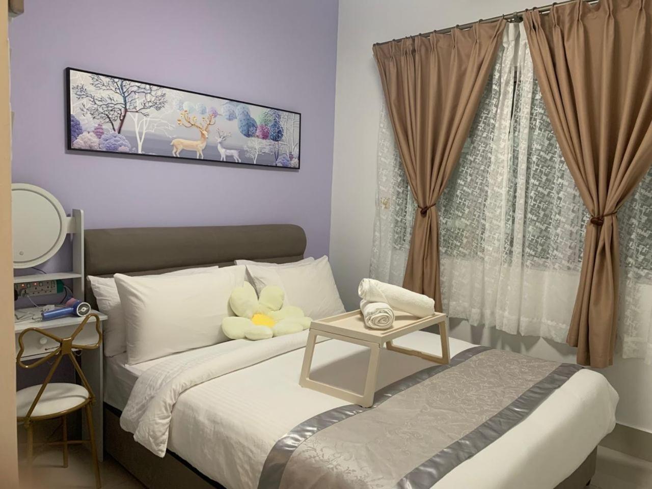 Corner KL Pool View RC Residence with High Internet Speed 500Mbps