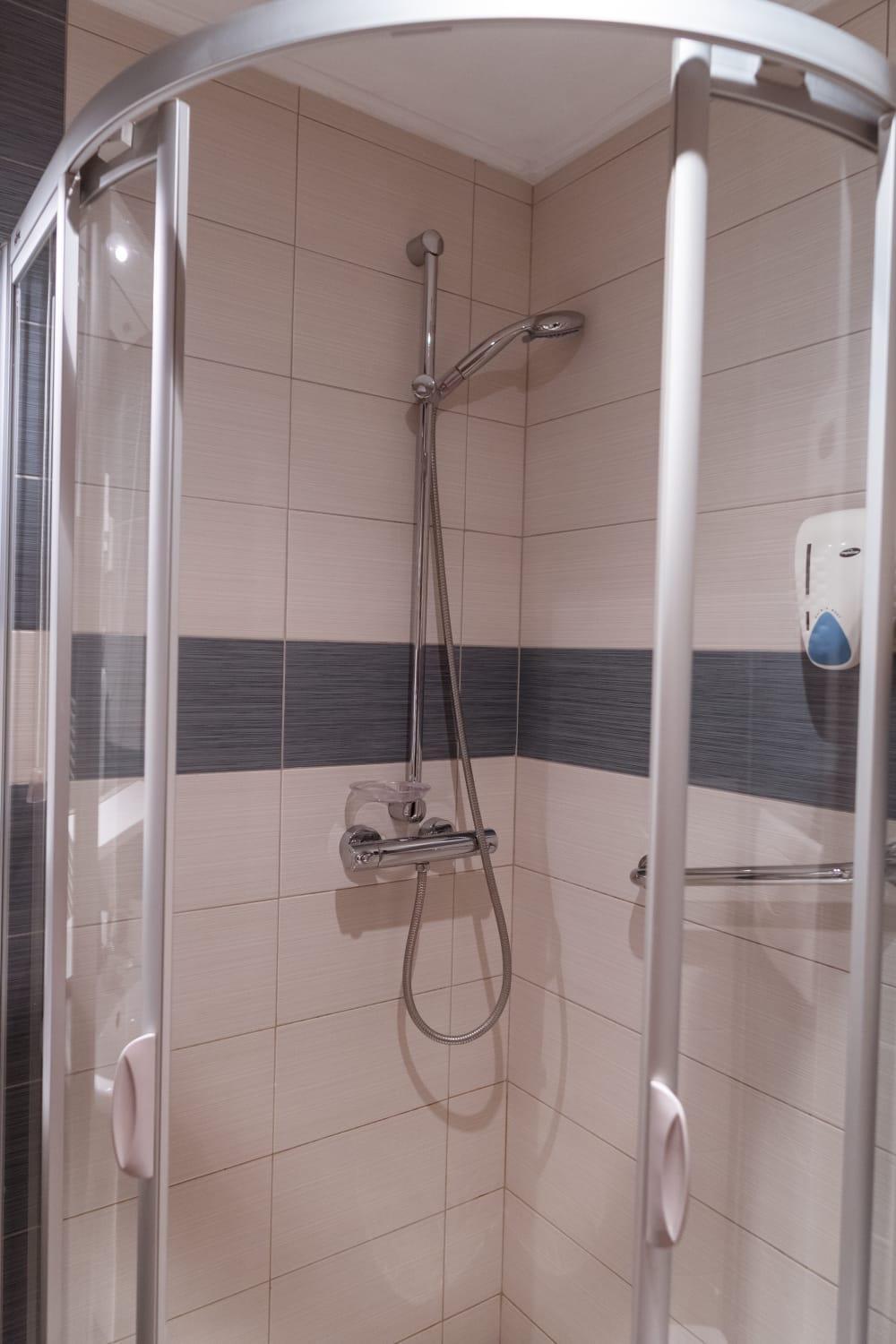 Apartman 405
