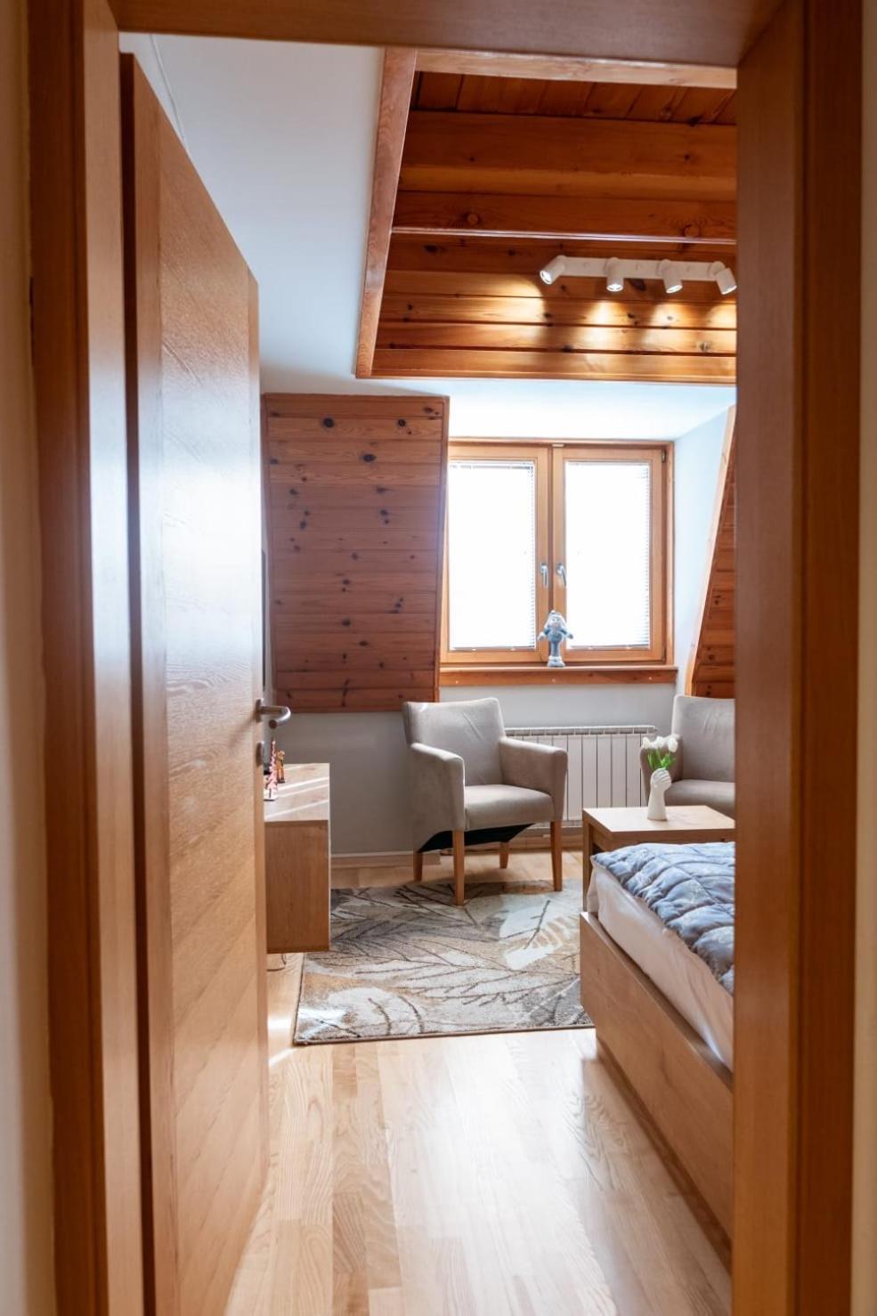 Apartman 405