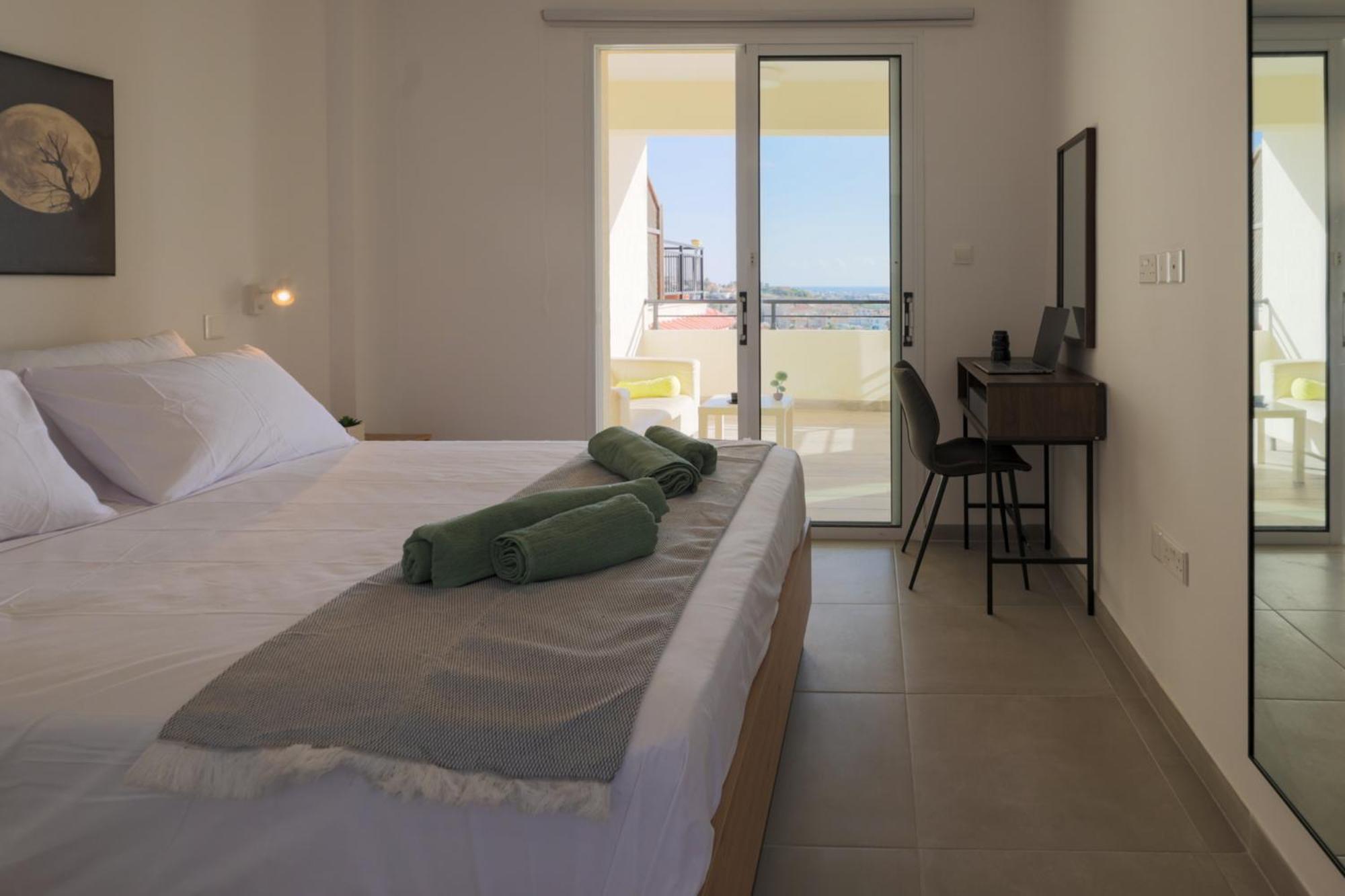 Eden Blue-Horizon 1B, Paphos, Sea View, Pool