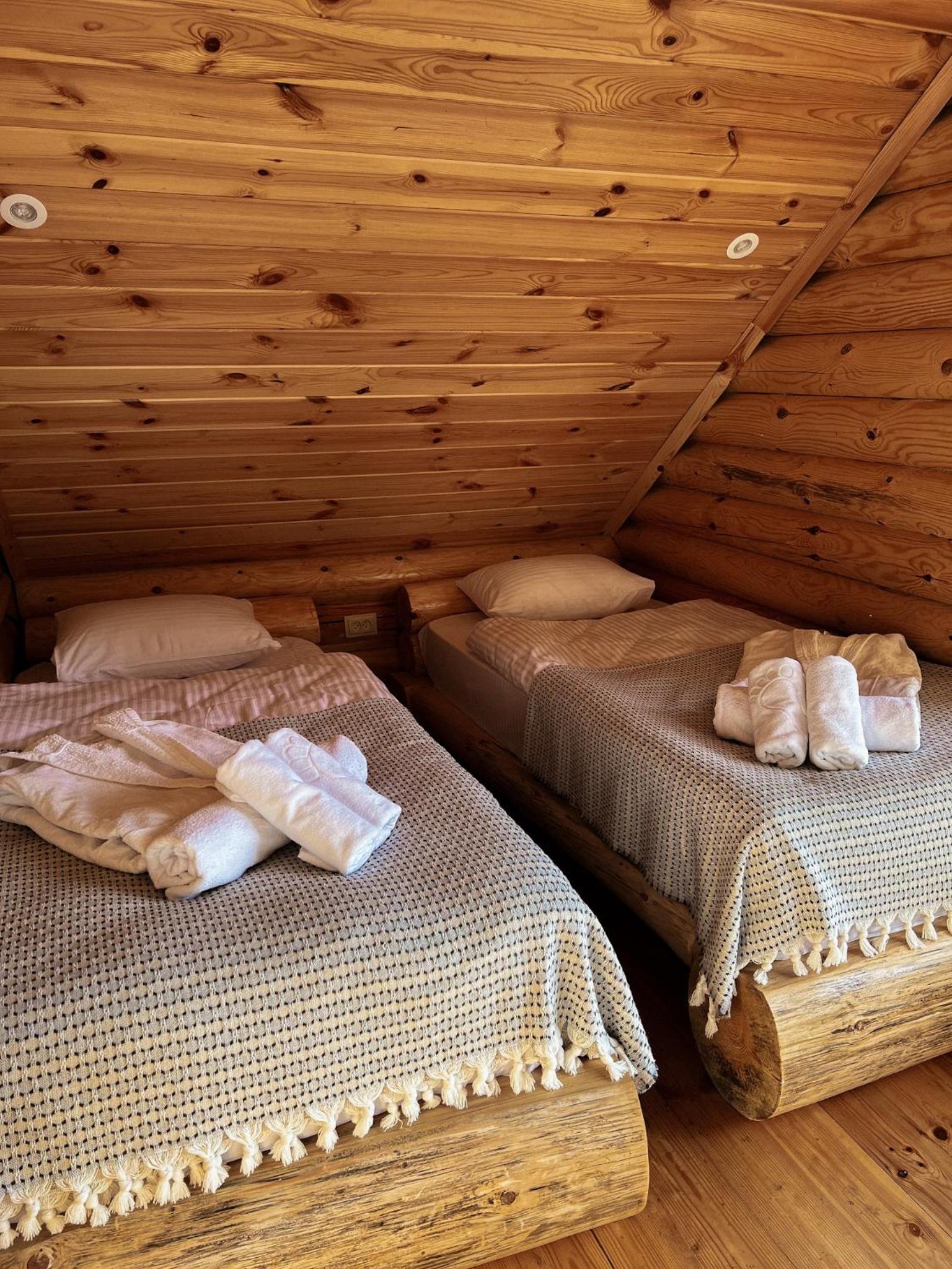 Cottage farvana