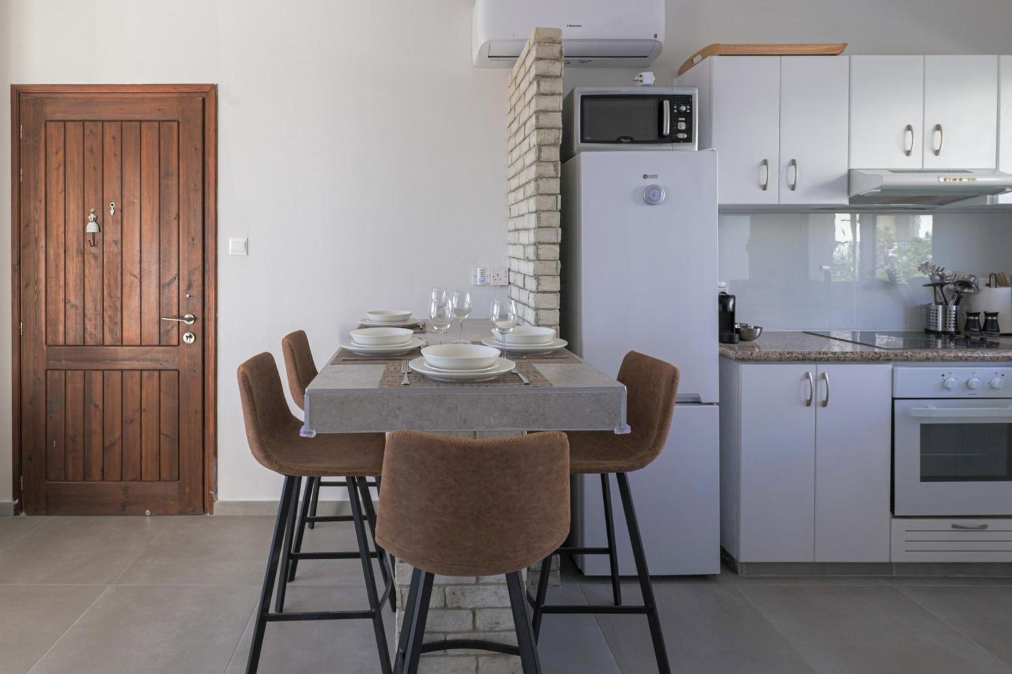 Eden Blue-Horizon 1B, Paphos, Sea View, Pool