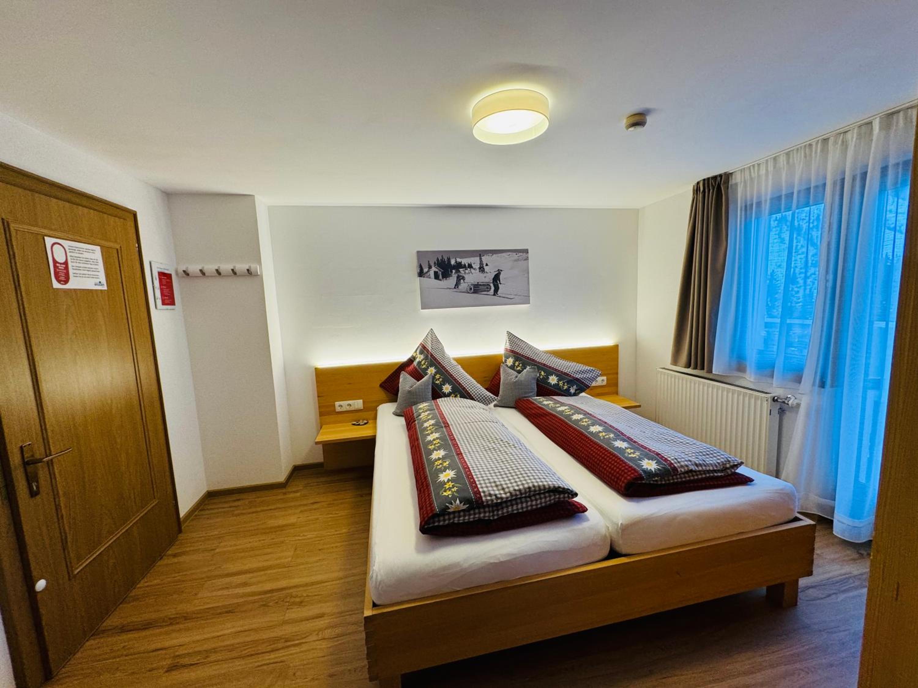 Hotel Garni Enzian