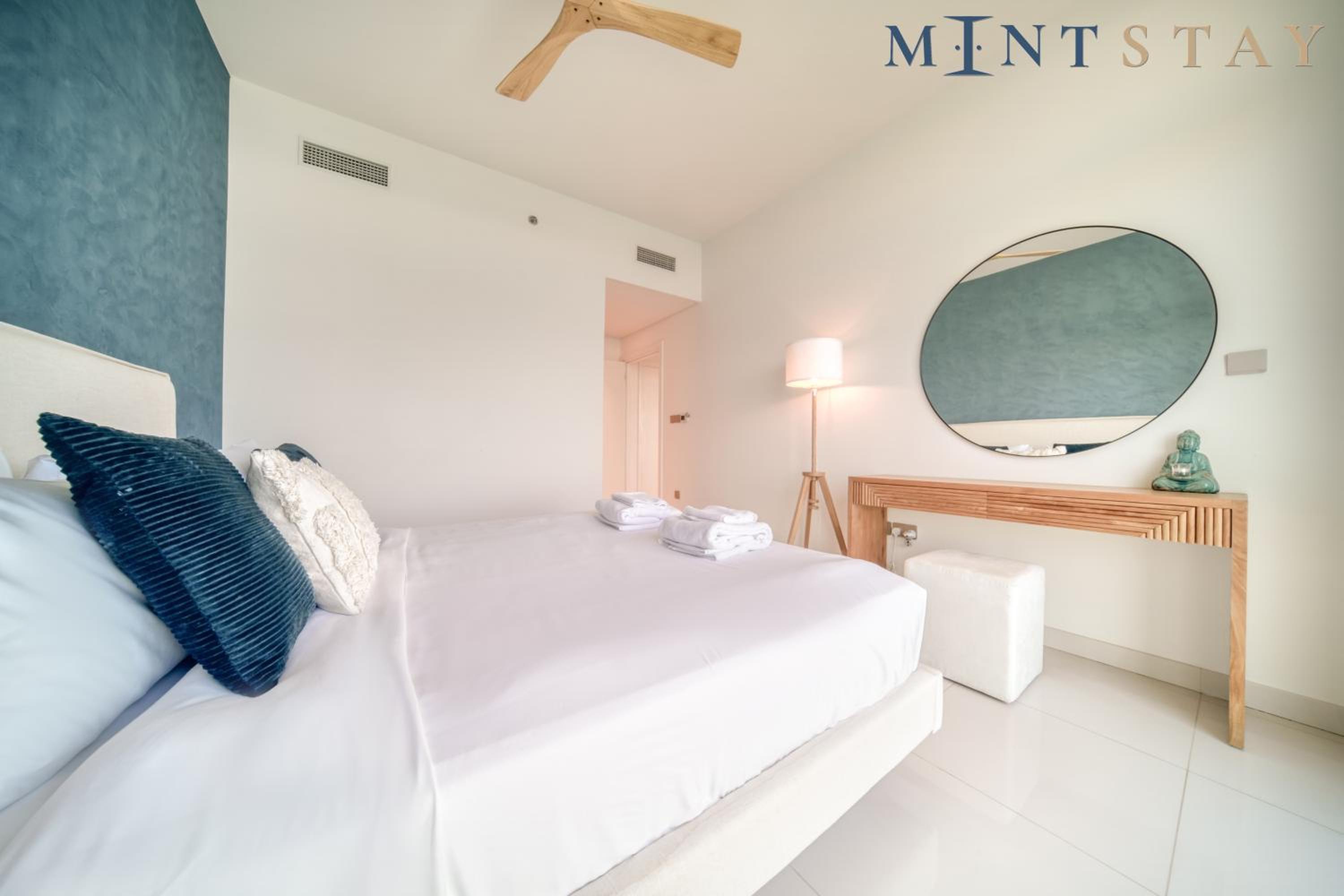 Beach Vista 1 Emaar Beachfront - Mint Stay