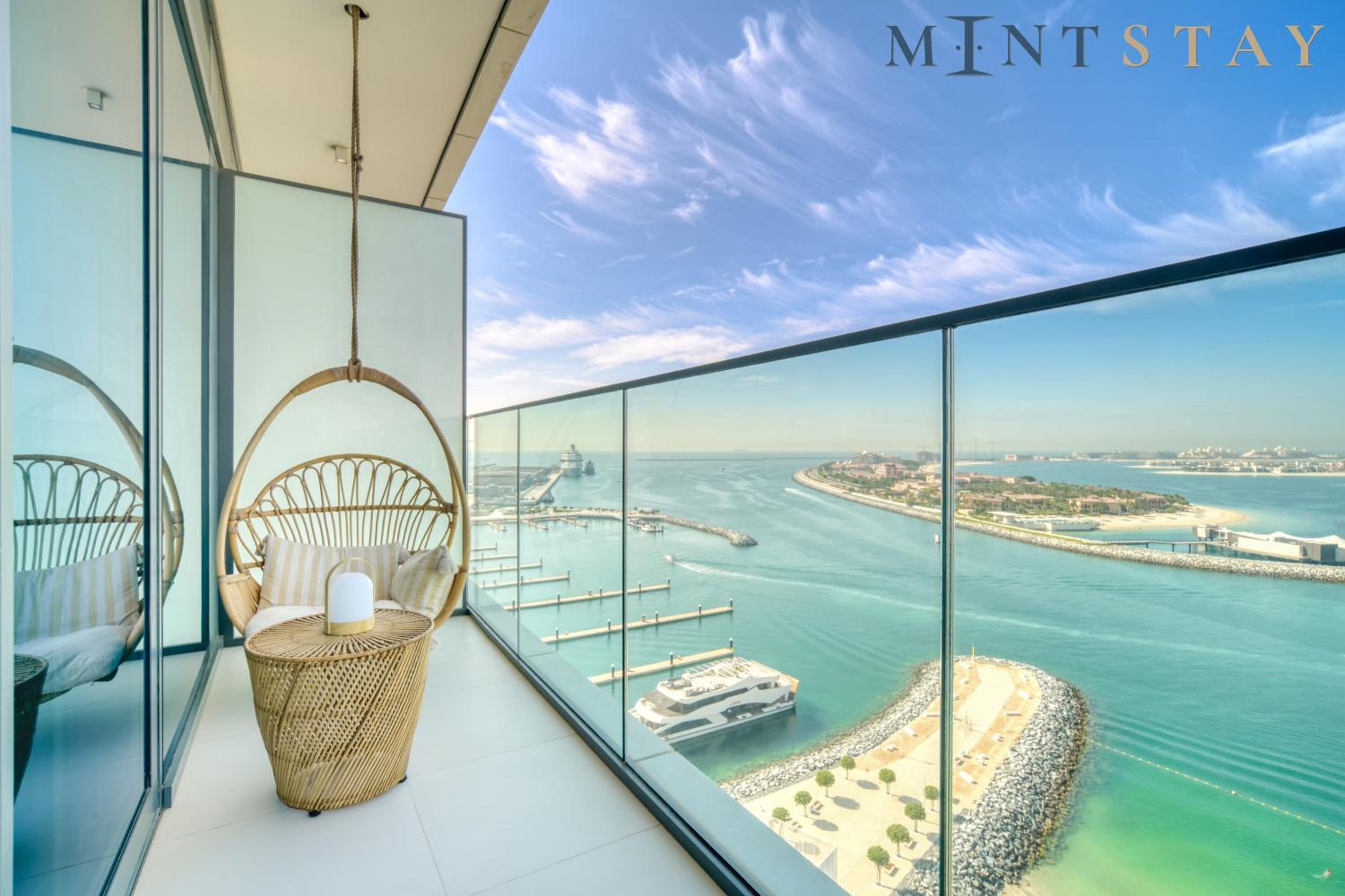 Beach Vista 1 Emaar Beachfront - Mint Stay