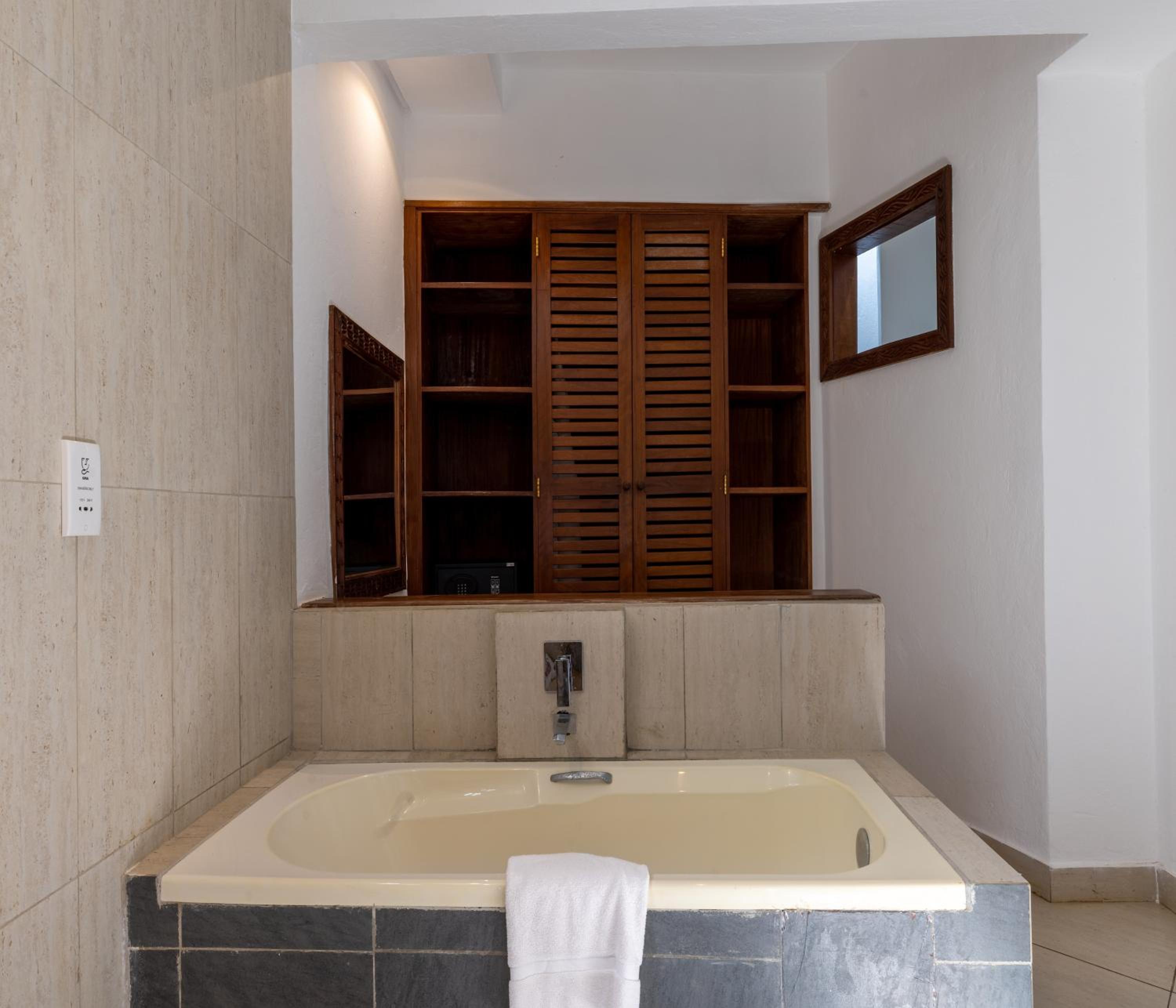 Hillpark Amare Resort