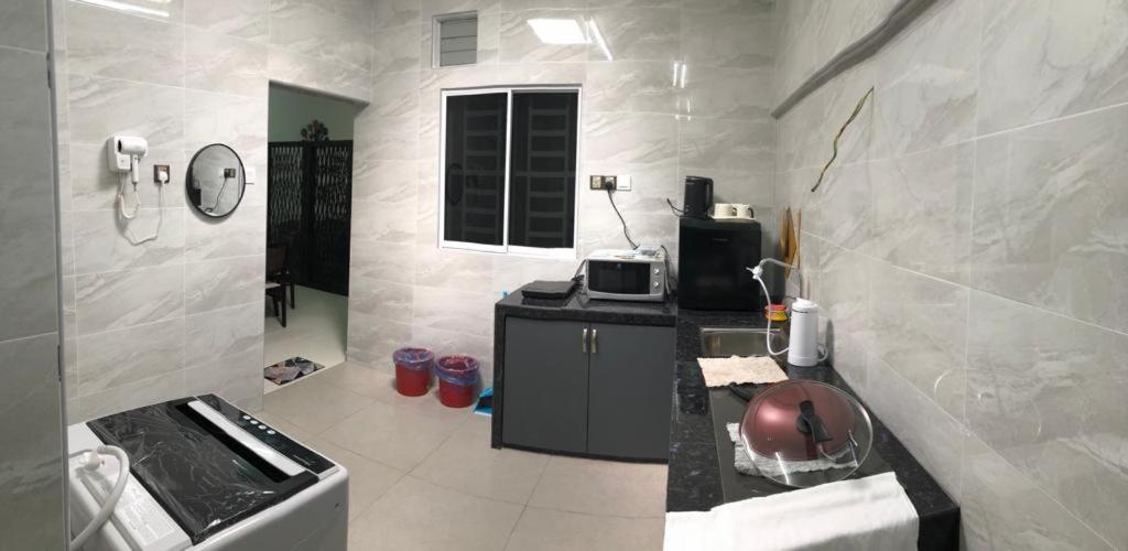 Modern 3 bedrooms House, Walking distance to Kulim Town by Mr Homestay photo 4