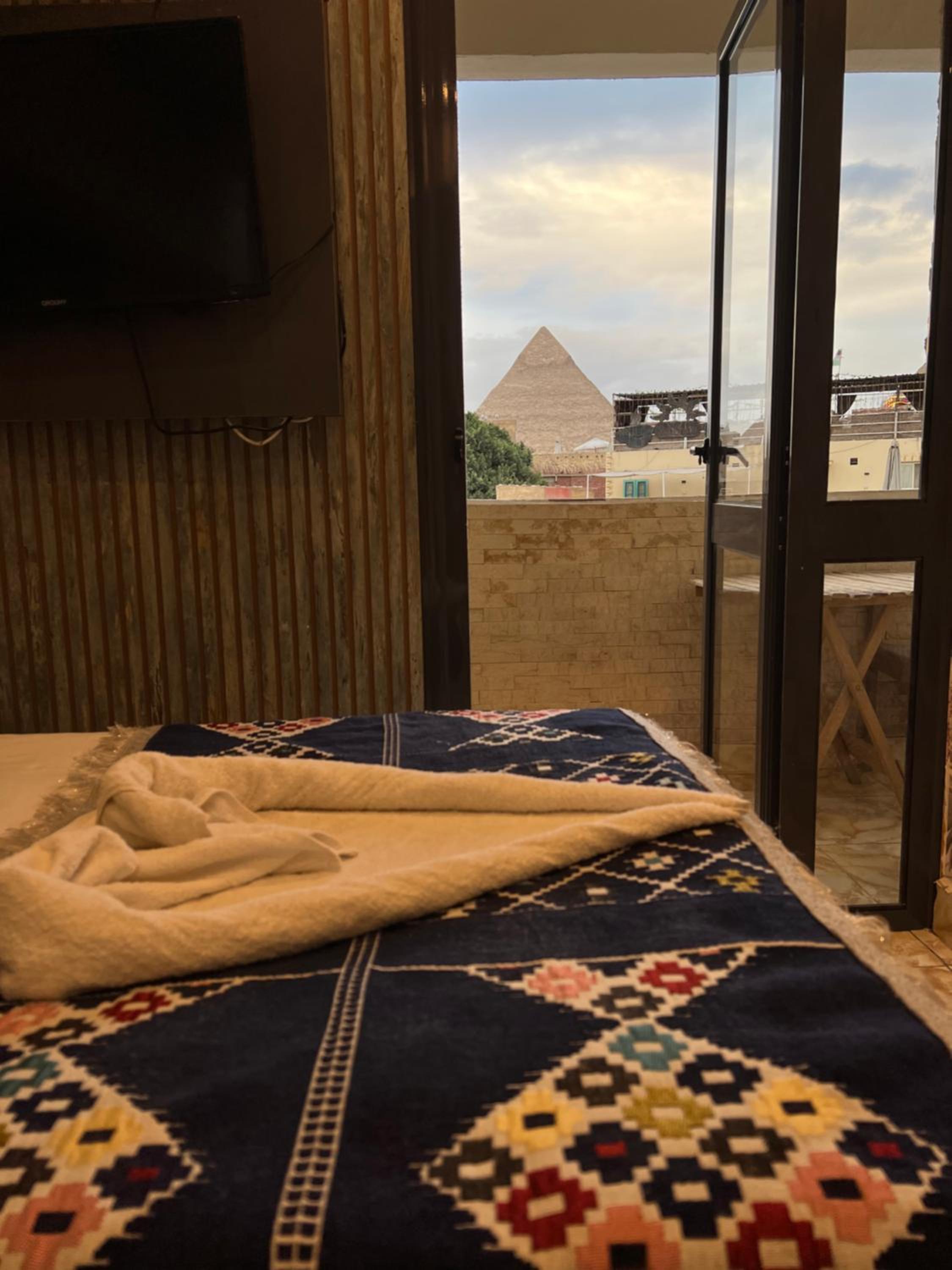 Pyramids Top Inn
