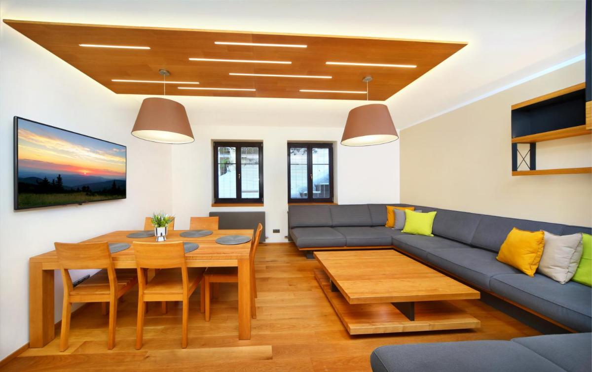 Apartment Hradečanka