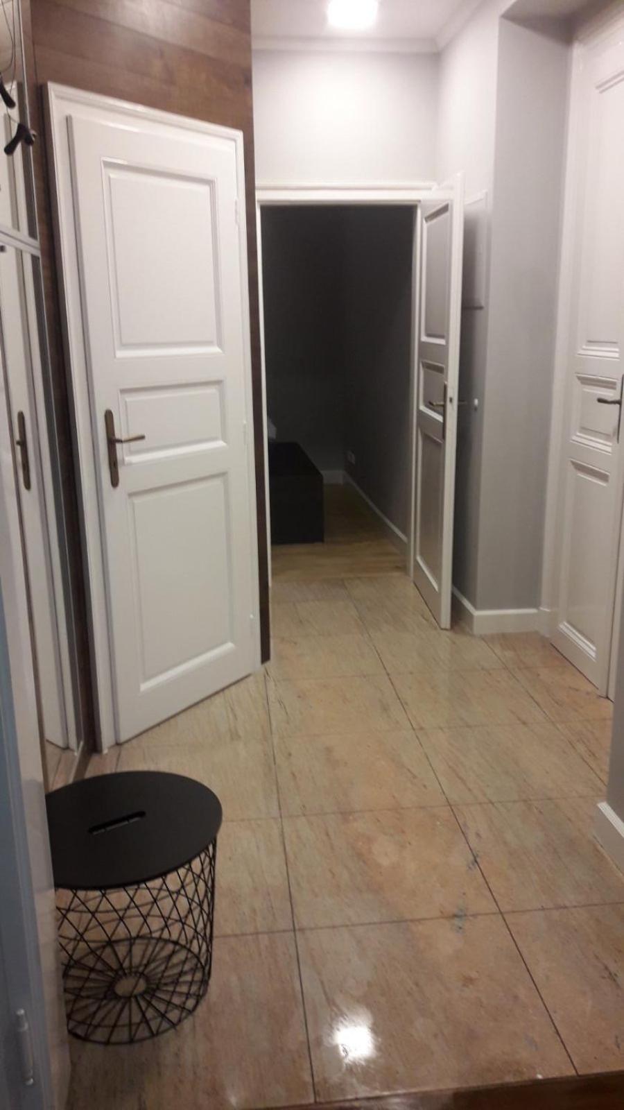 Holec Apartments