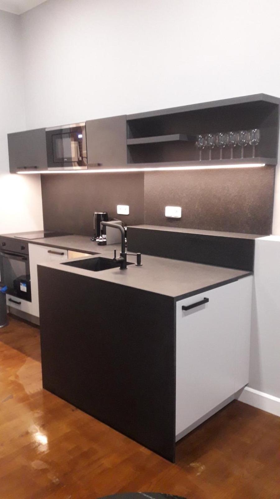 Holec Apartments