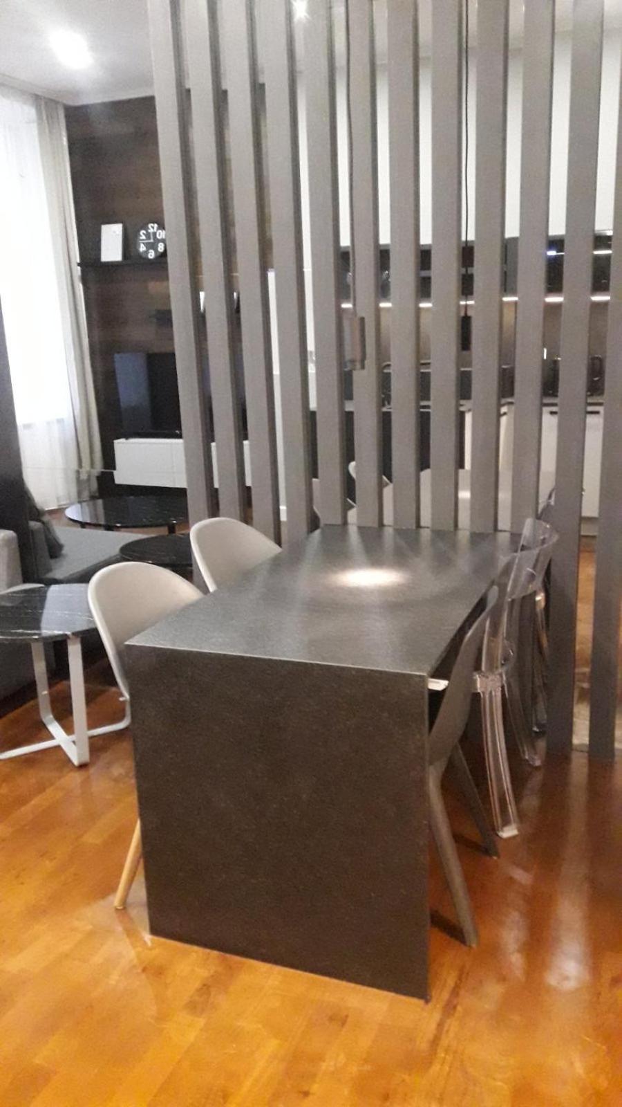 Holec Apartments
