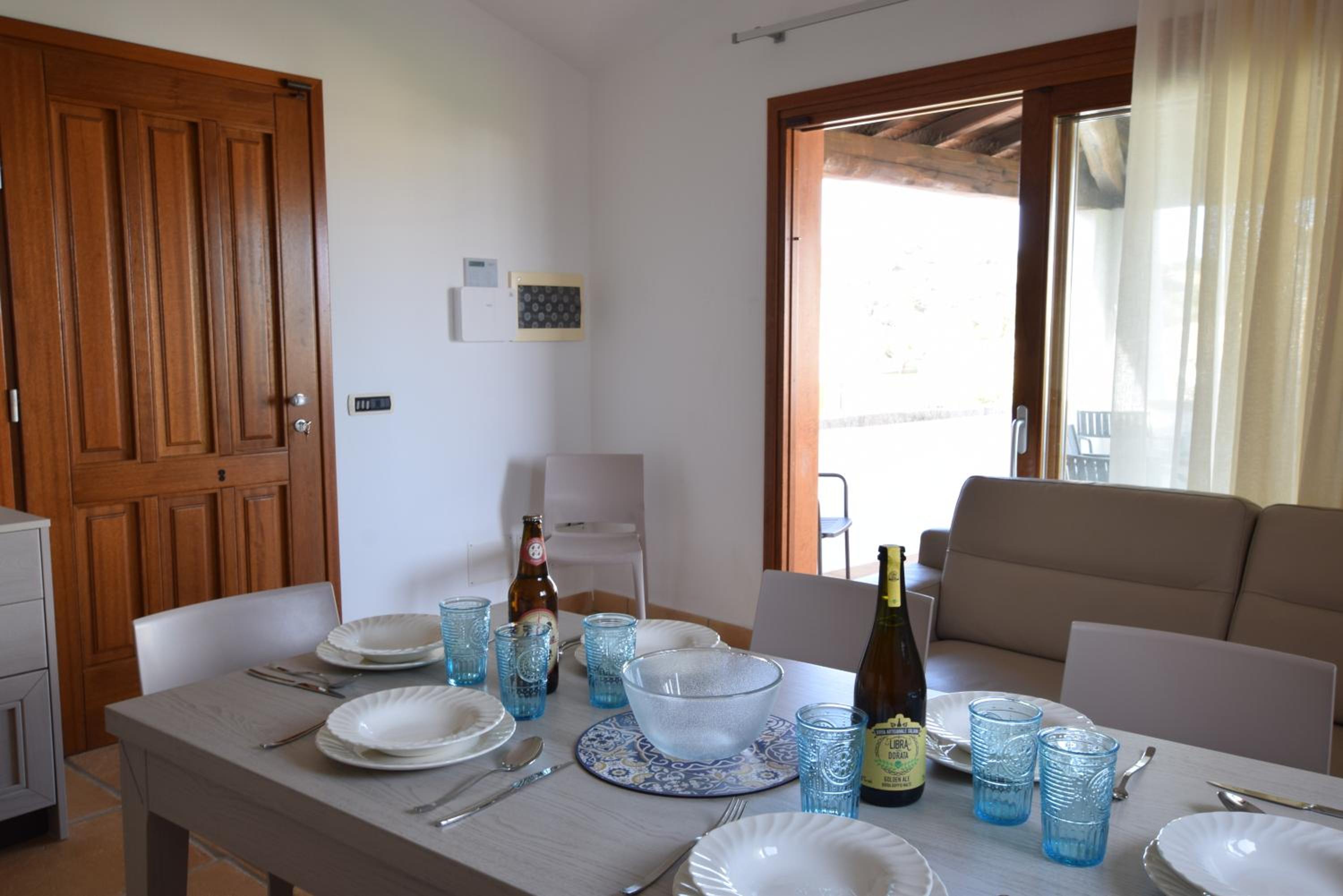 Luisa Apartment In Budoni, Shared Pool