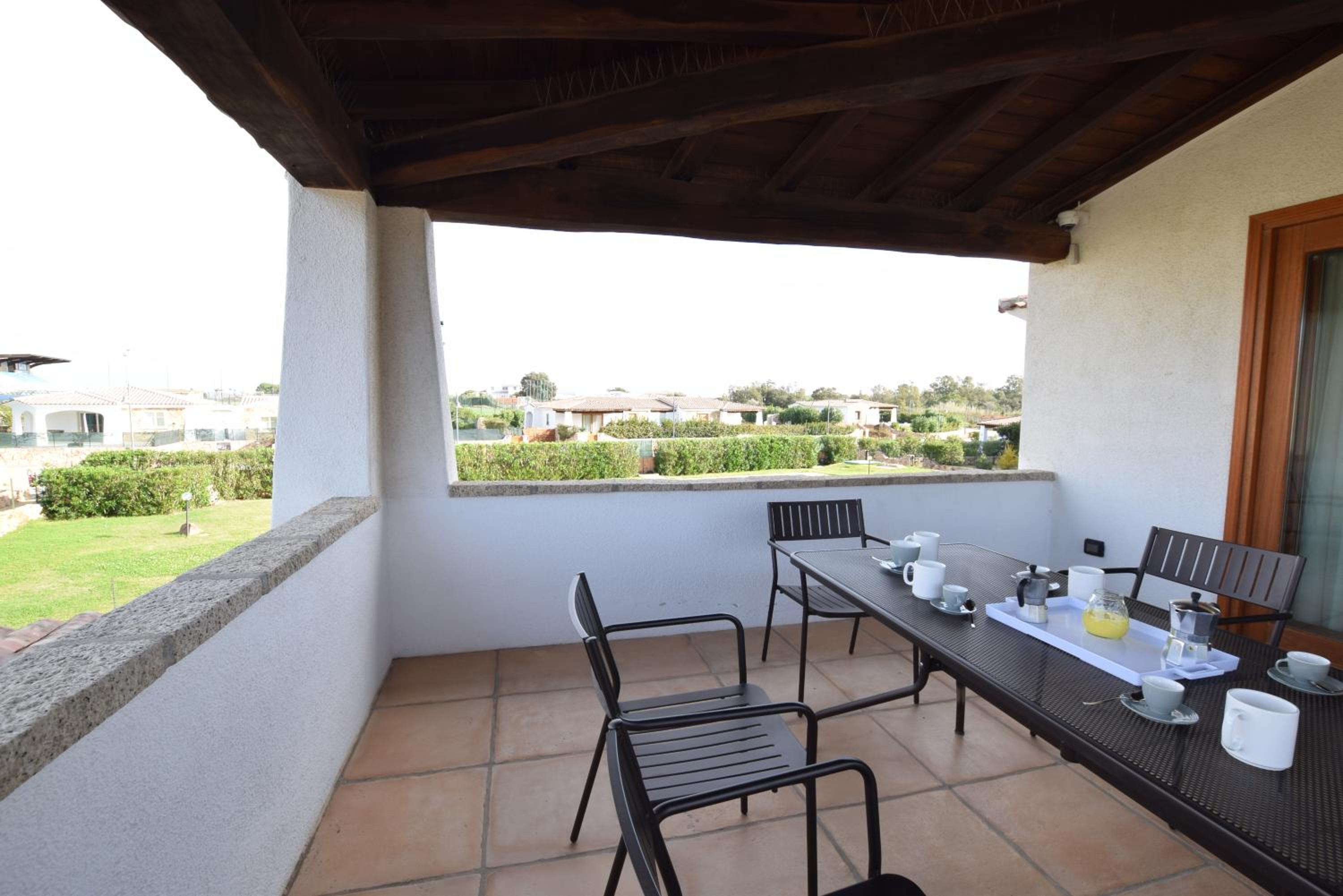 Luisa Apartment In Budoni, Shared Pool