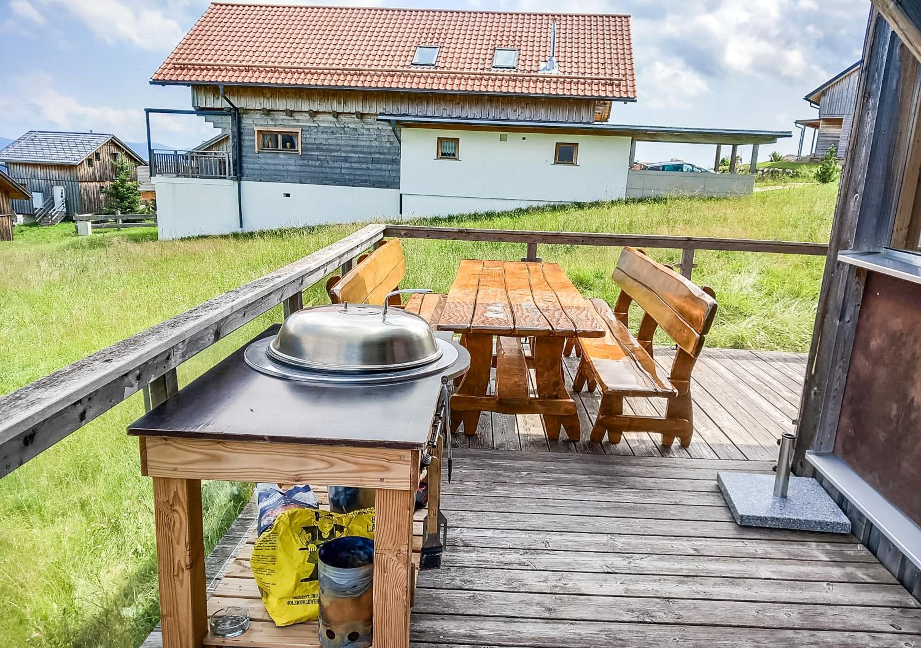 1A Chalet '4 Jahreszeiten' Ski fahren und Jacuzzi mit Aussicht!