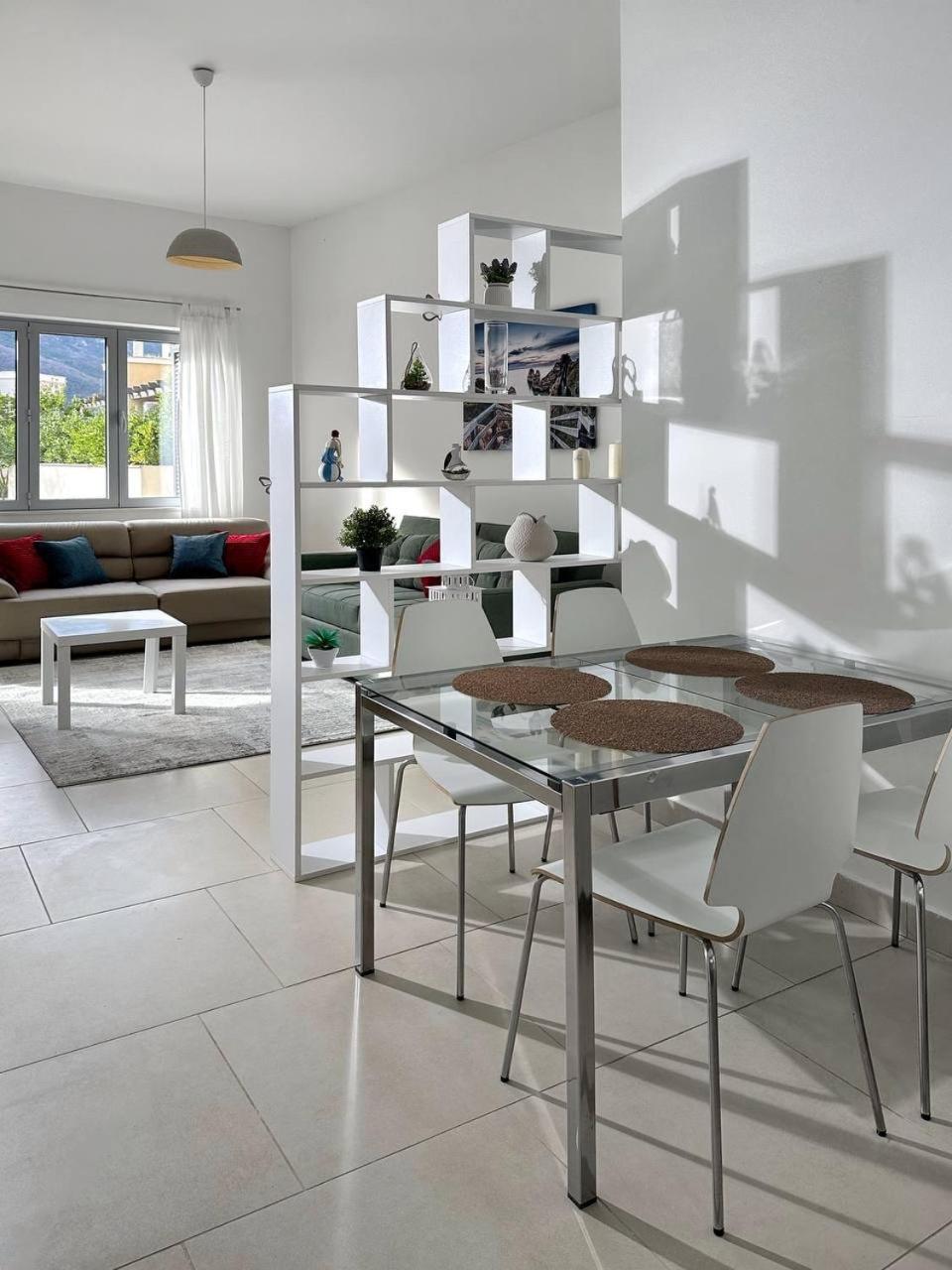 Lavander Bay B01 photo 5