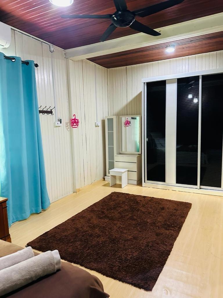Kak Nor Villa photo 5
