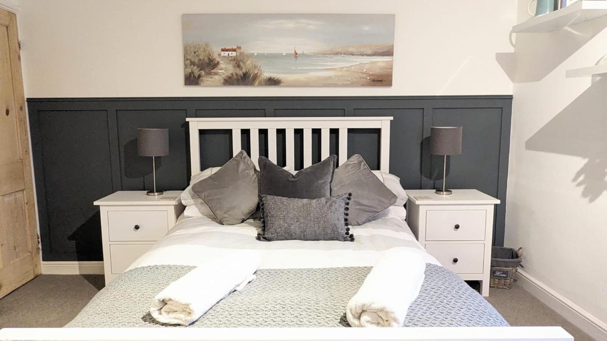 Stunning Victorian Terrace in the Golden Triangle view 5
