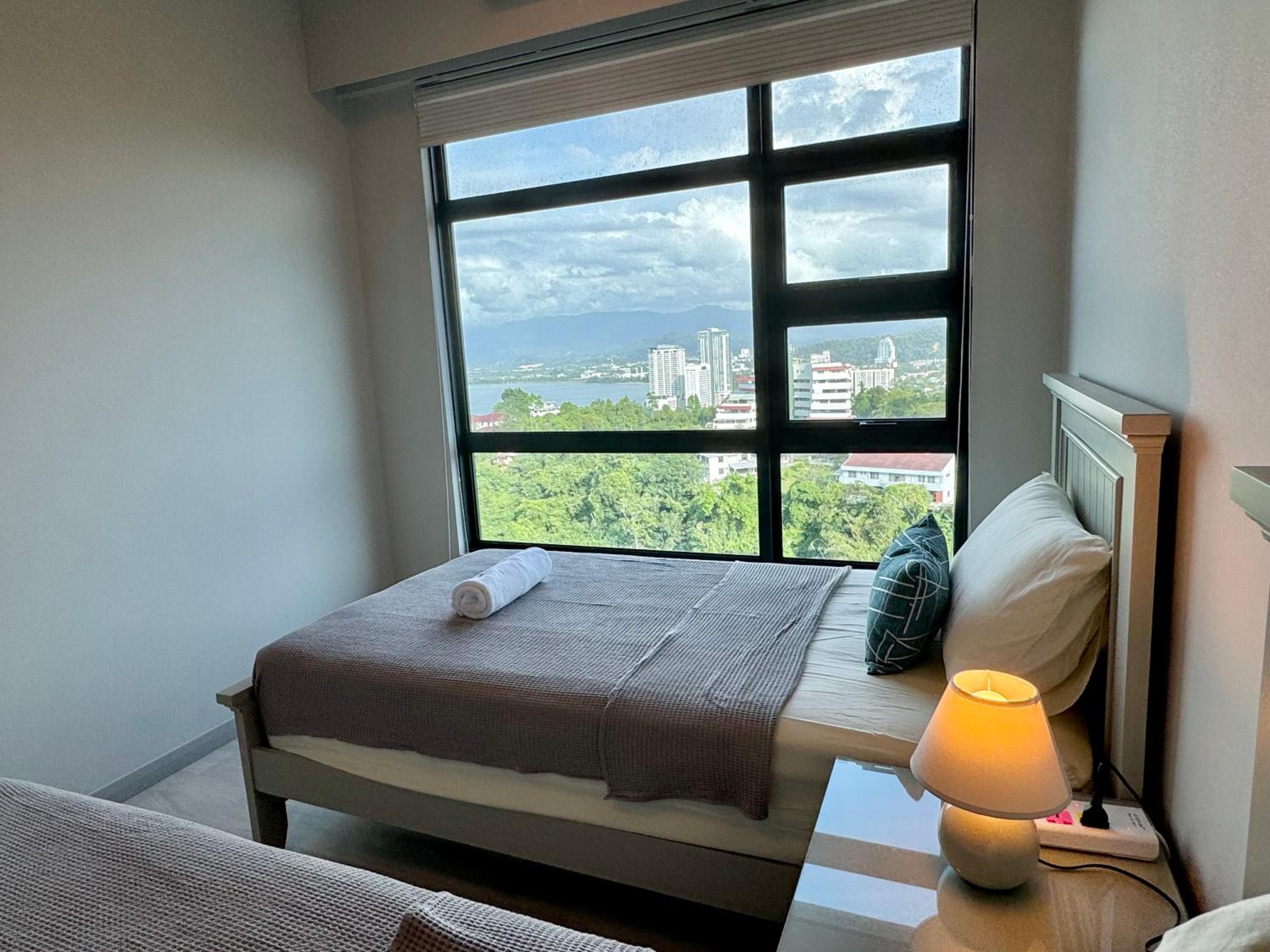 JQ Jesselton Quay Homestay Near Suria Mall, Gaya Street, jetty by GoodTravelKK 善旅民宿 photo 4