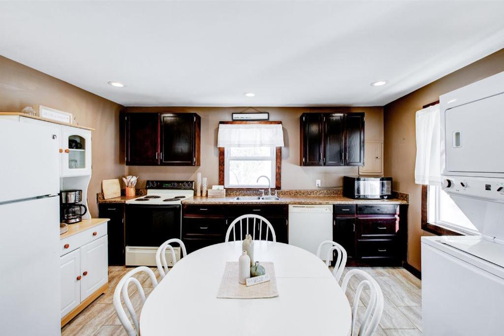 Lake Huron Getaway by arc Vacation Rentals view 3