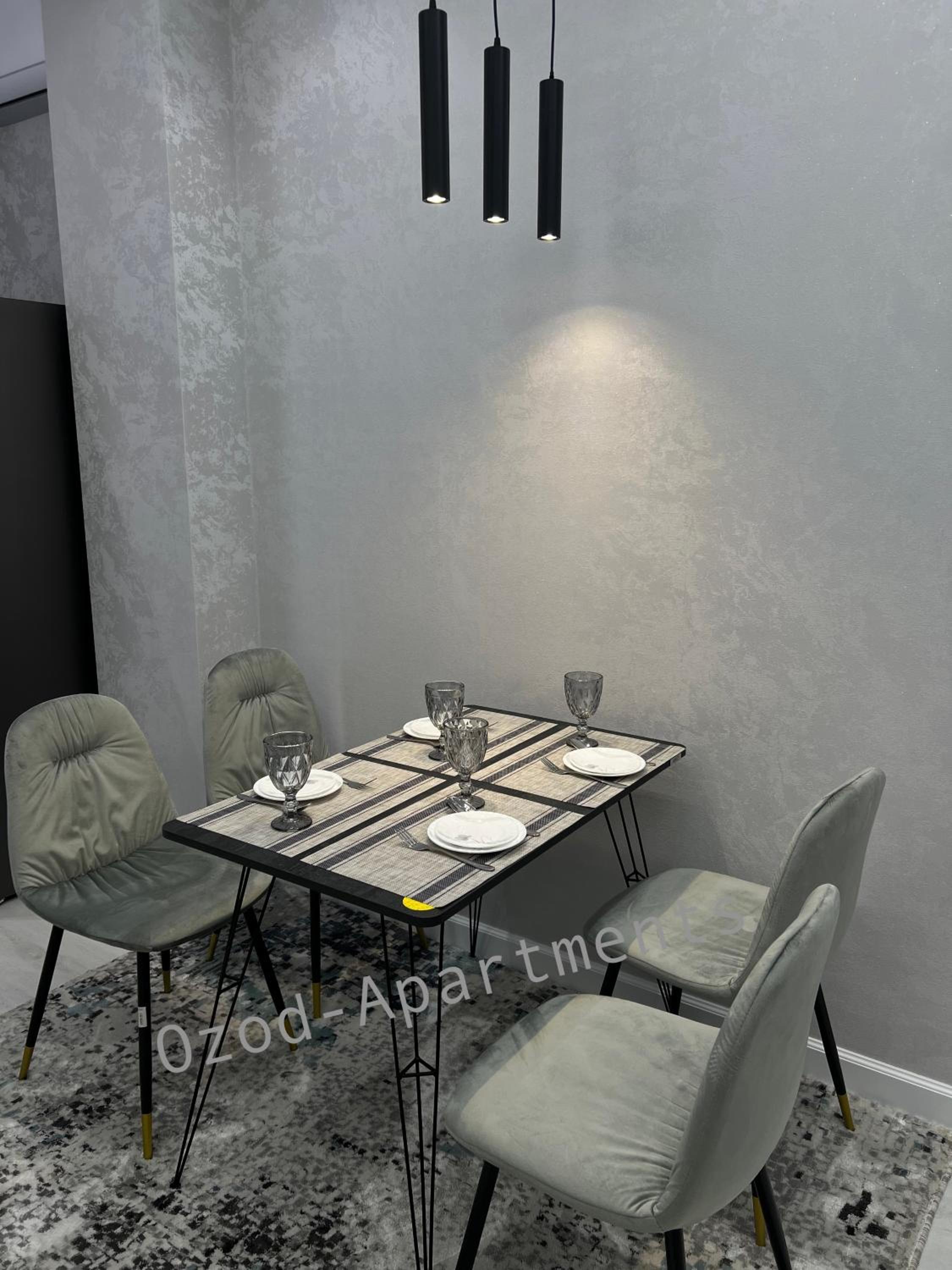 2-roomed apartment close to REGISTAN Ozod Apartments