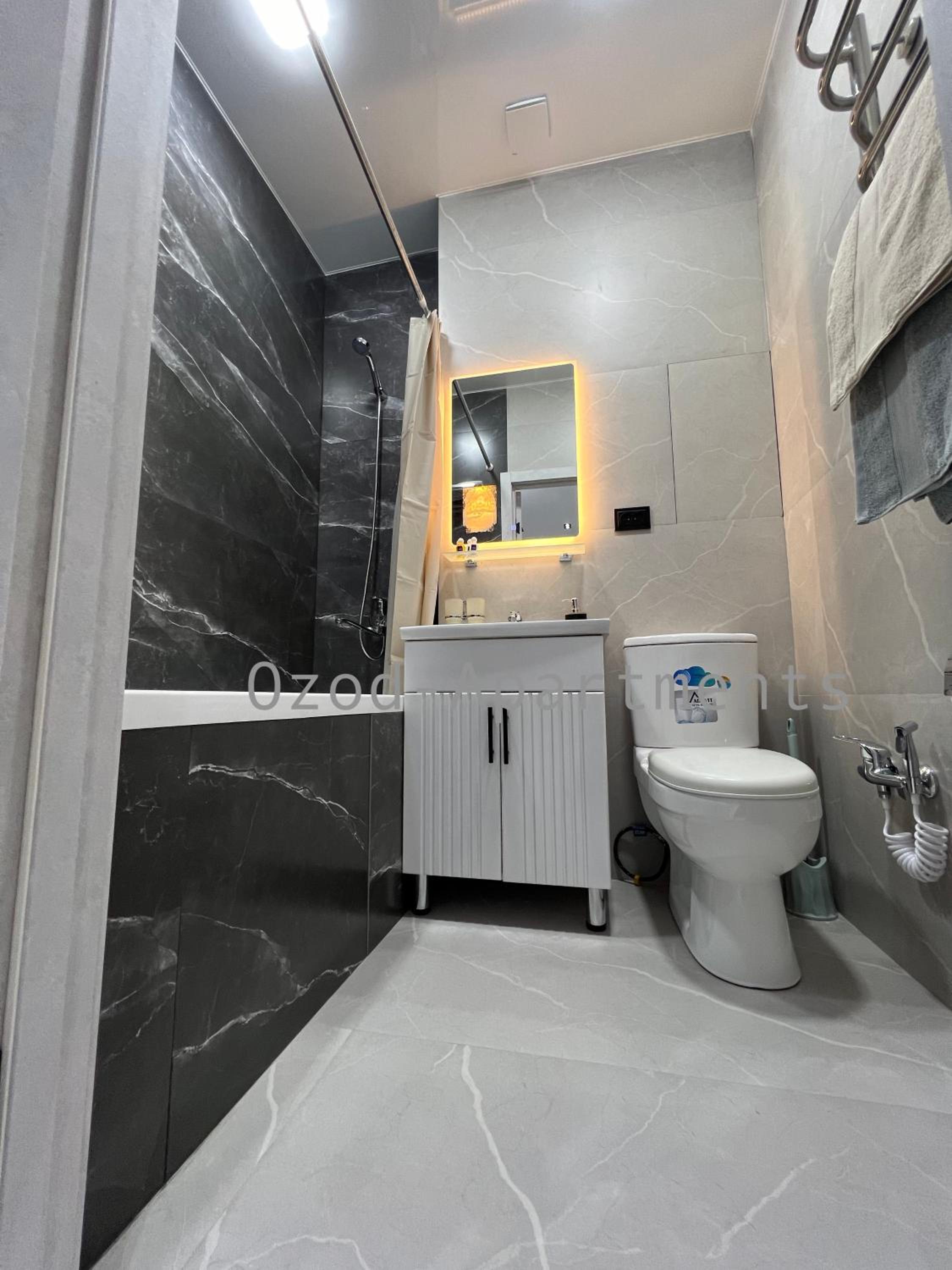 2-roomed apartment close to REGISTAN Ozod Apartments