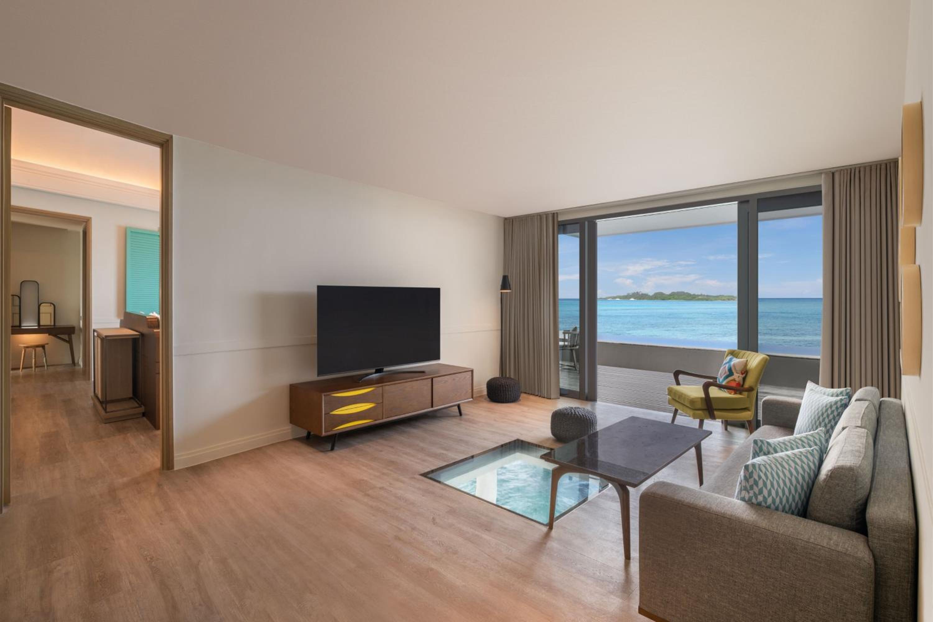 Le Meridien Maldives Resort & Spa 4