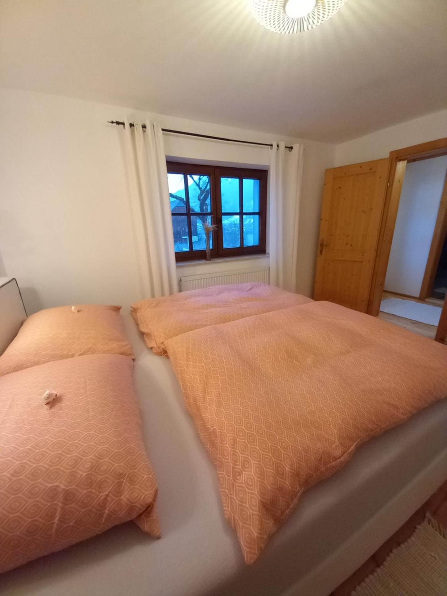 S'Rastl direkt mit Bergpanorama