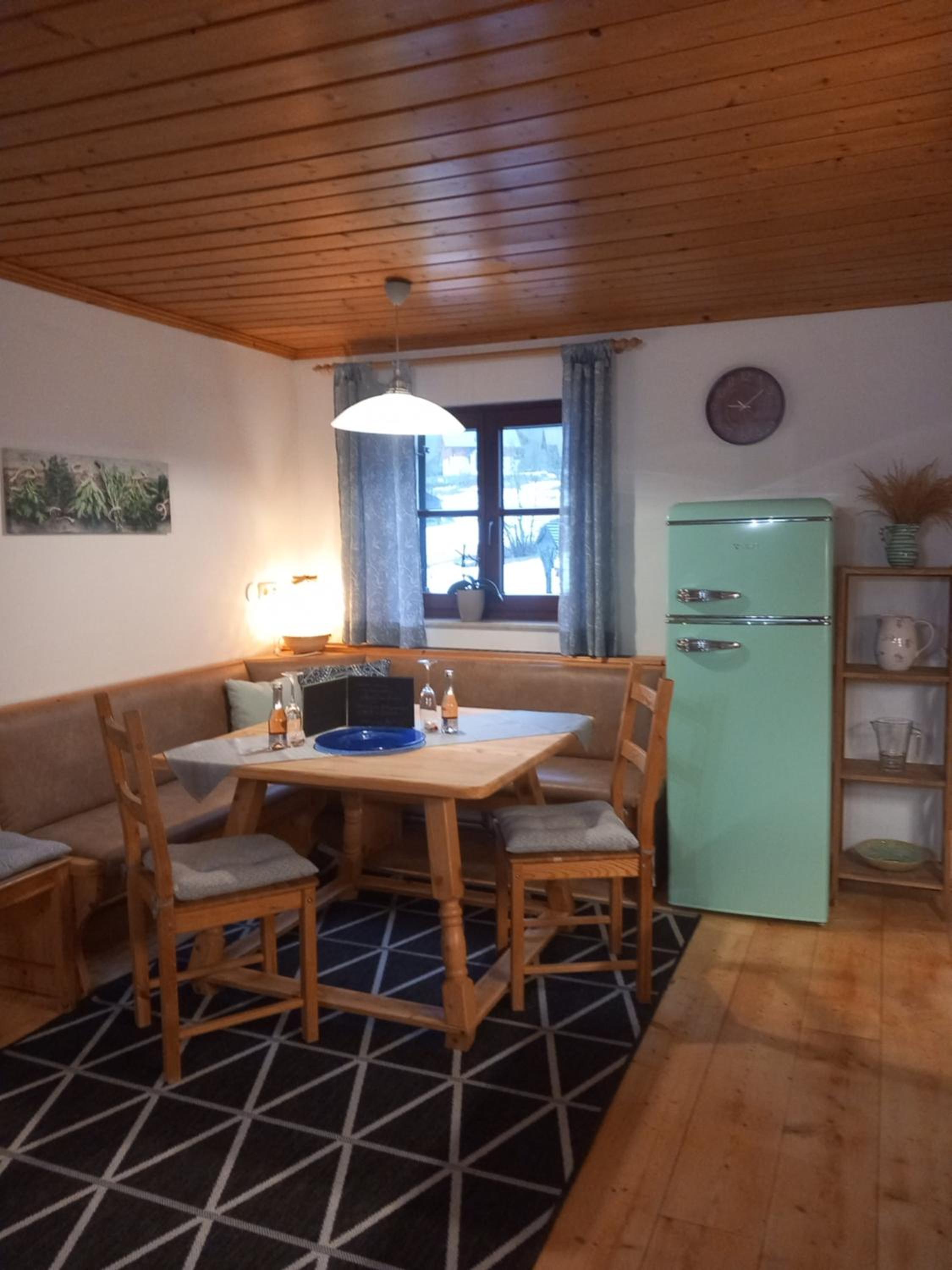 S'Rastl direkt mit Bergpanorama