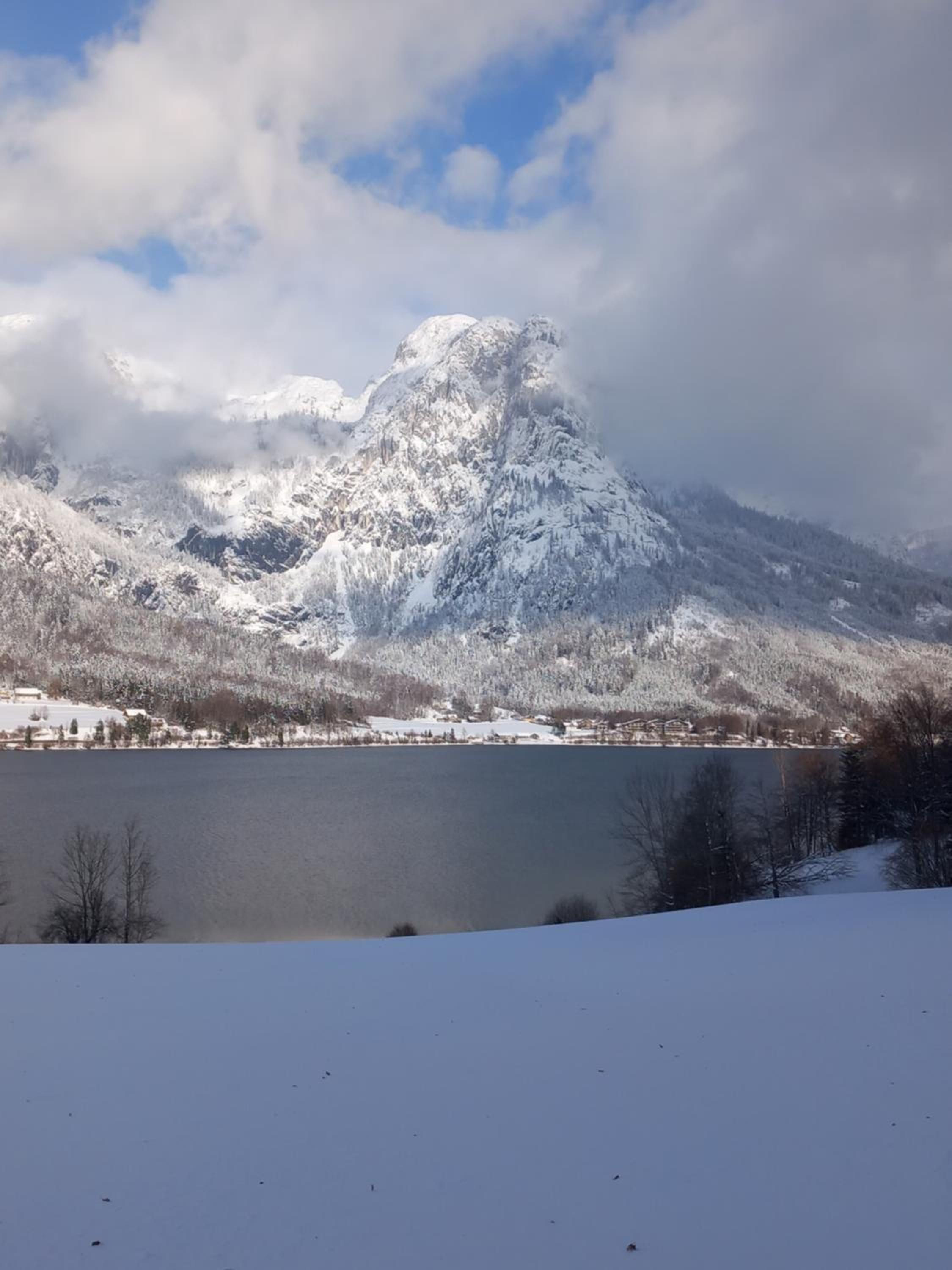 S'Rastl direkt mit Bergpanorama