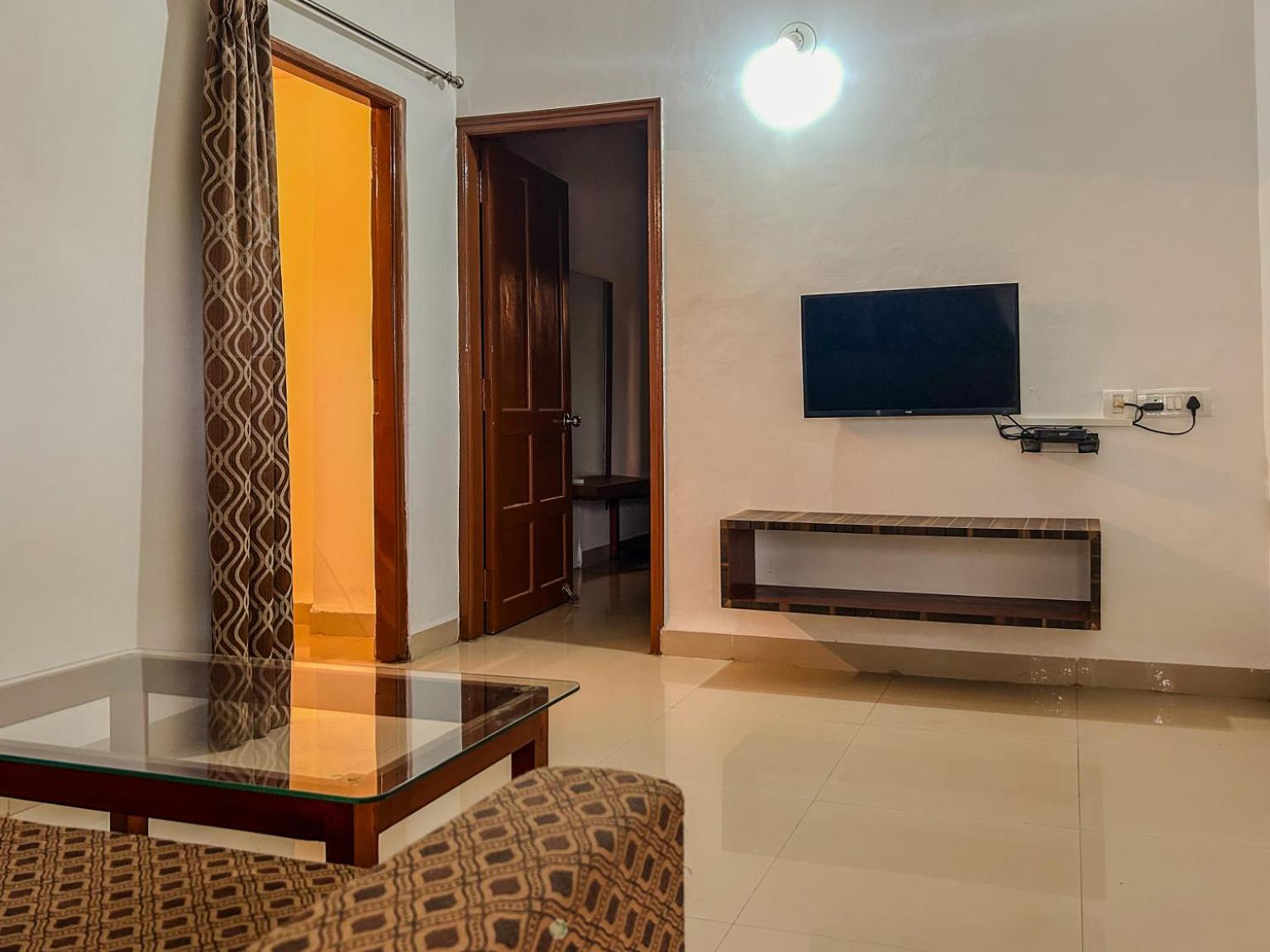 LA Costa Residency
