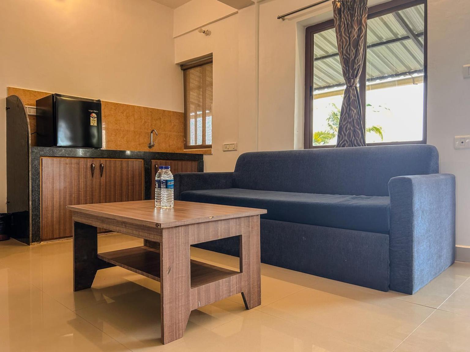 LA Costa Residency