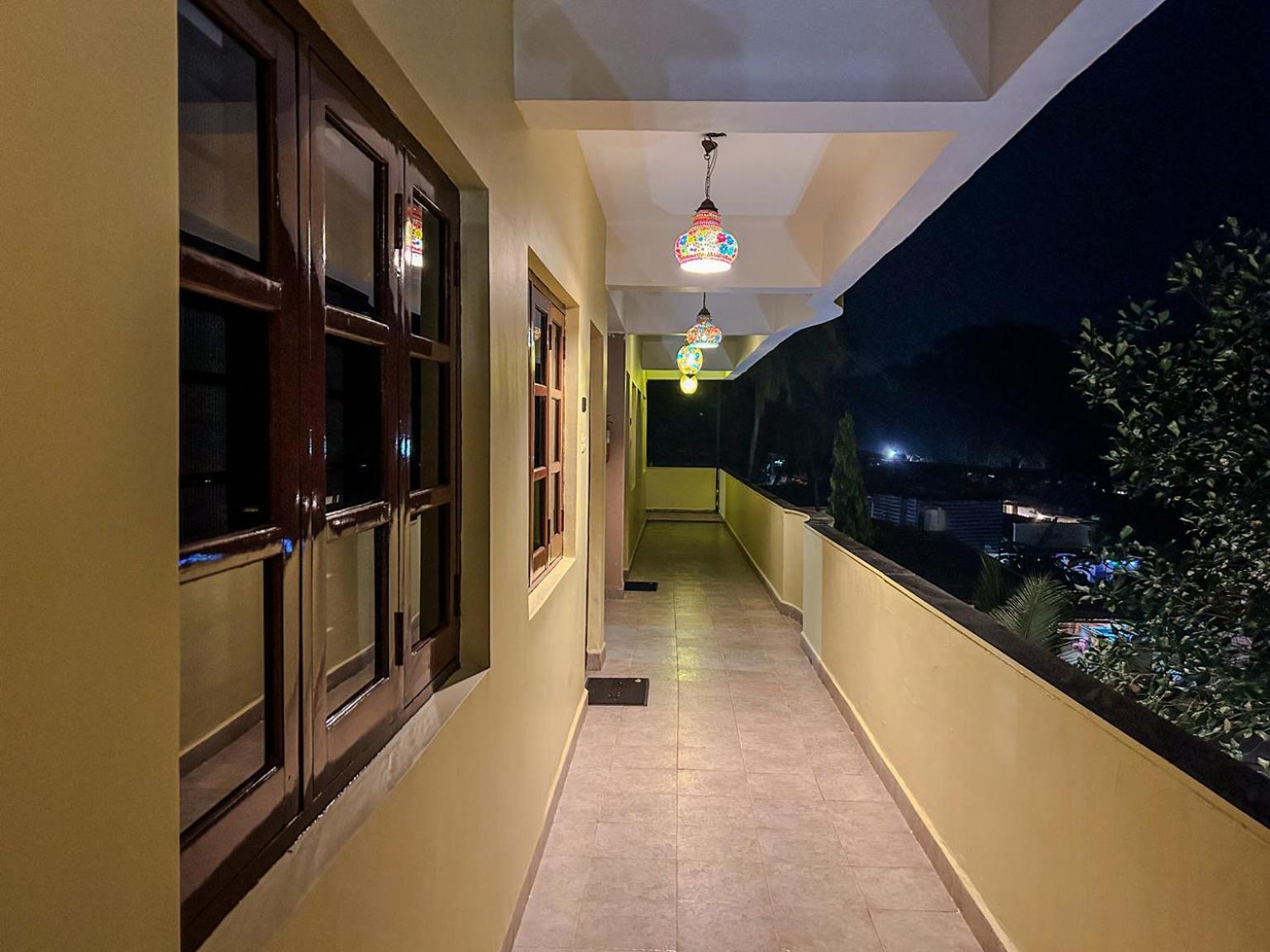 LA Costa Residency