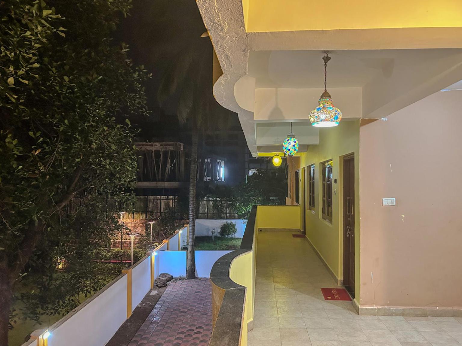 LA Costa Residency