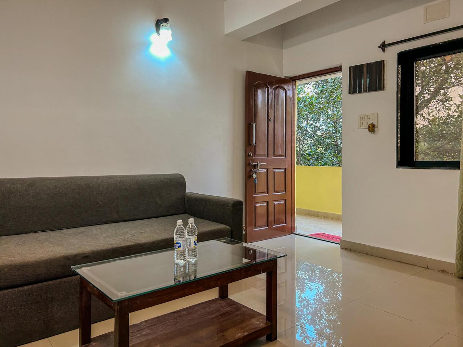 LA Costa Residency