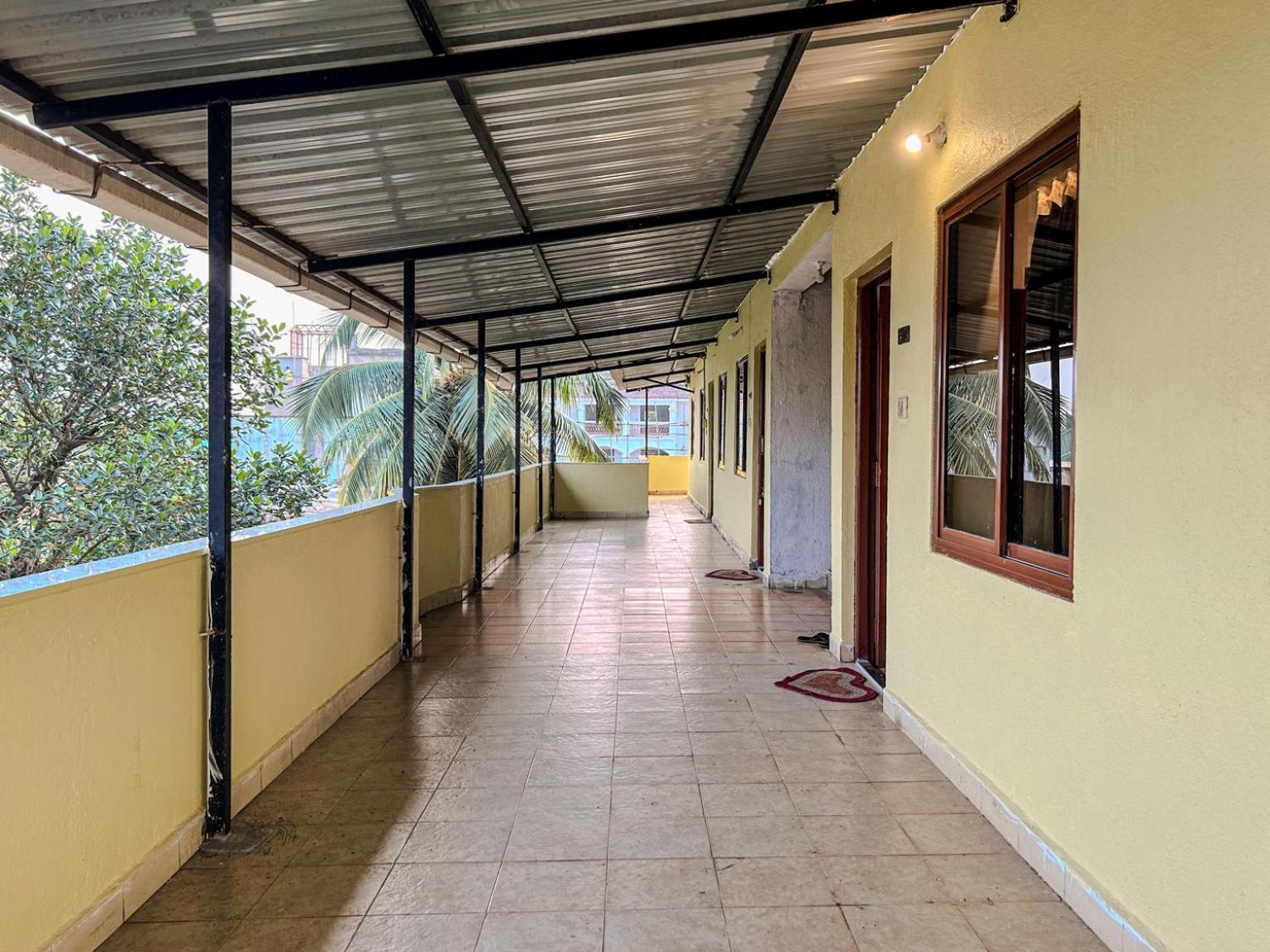LA Costa Residency