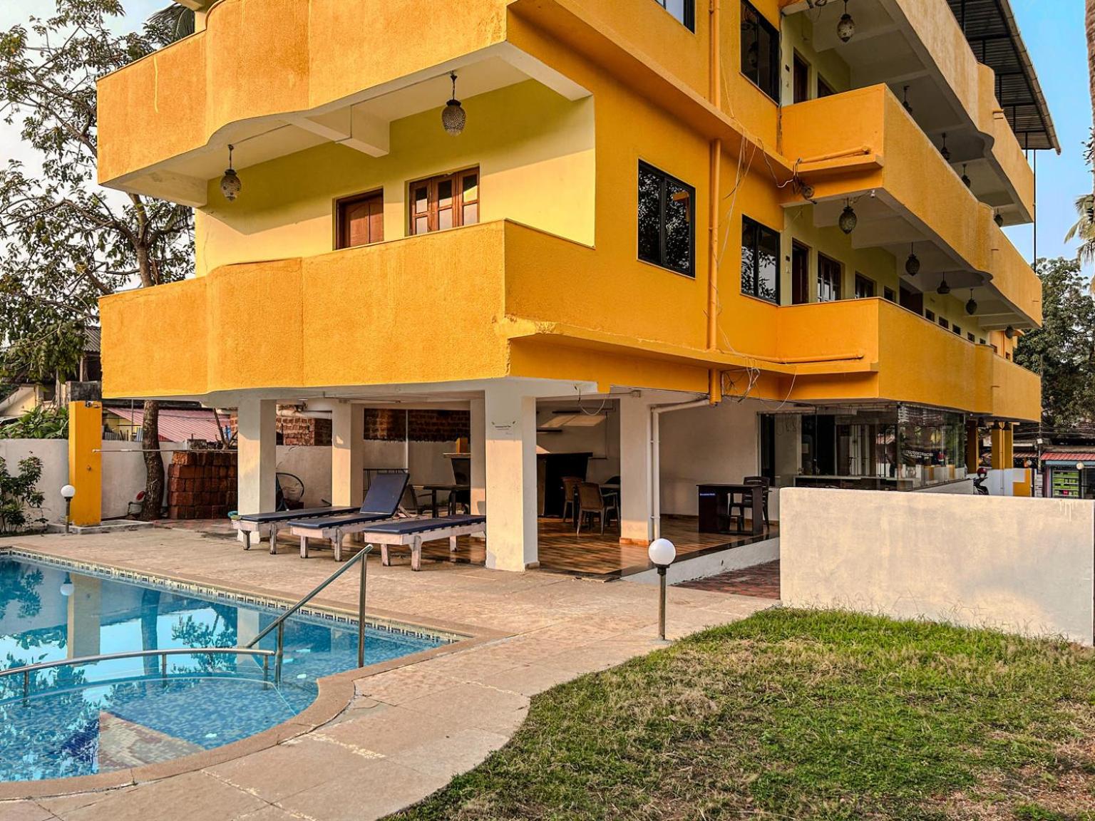 LA Costa Residency