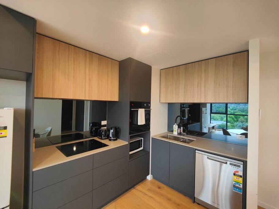 Brand-new 1-Bedroom Apartment at Inner North Suburb