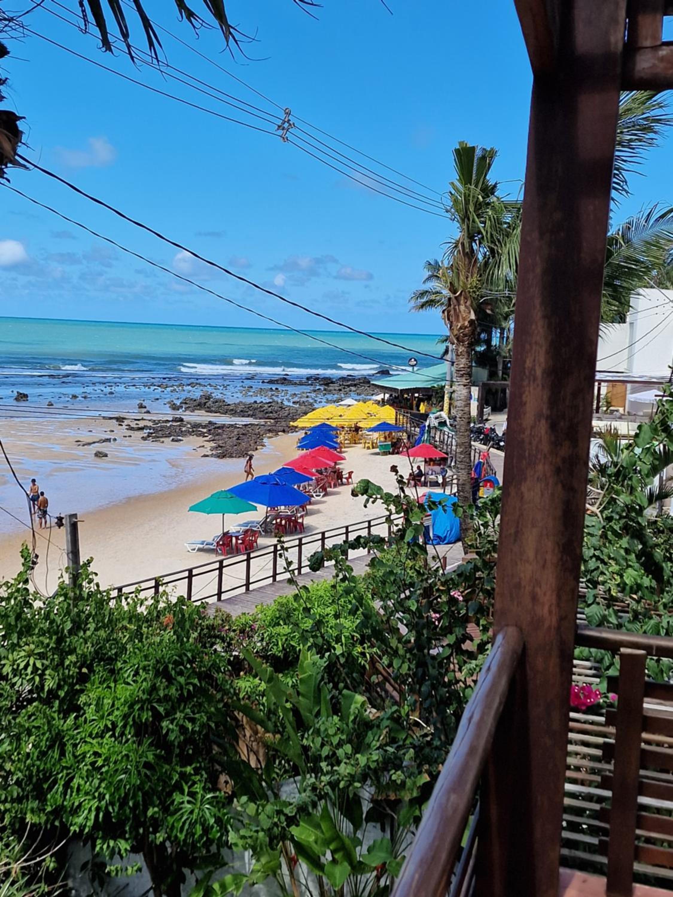 Casa Surucuá com localização espetacular frente à Praia do Centro de Pipa - 2 a 4 quartos suite