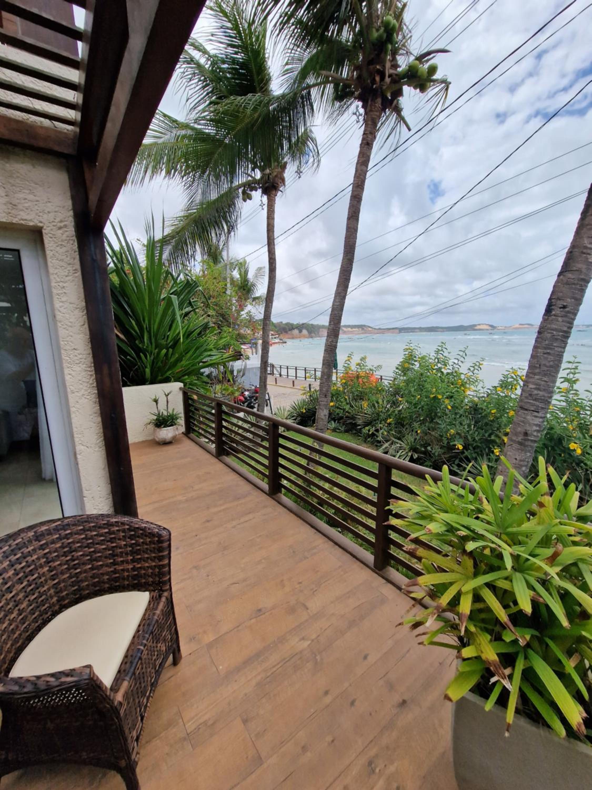 Casa Surucuá com localização espetacular frente à Praia do Centro de Pipa - 2 a 4 quartos suite