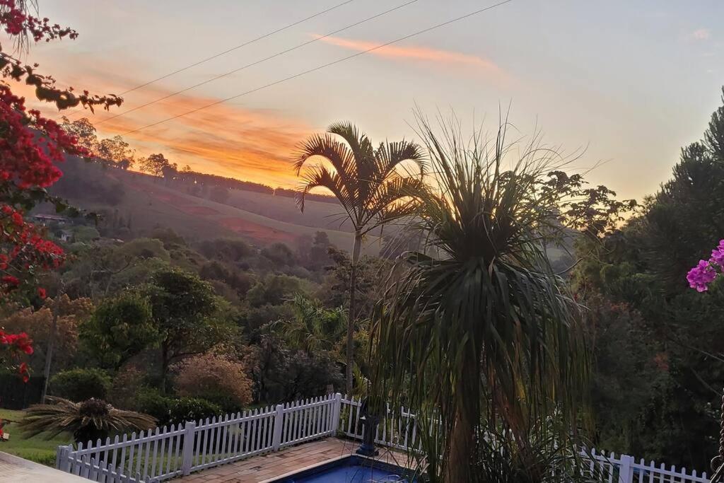 Paraiso em Piracaia - Belíssima Chácara