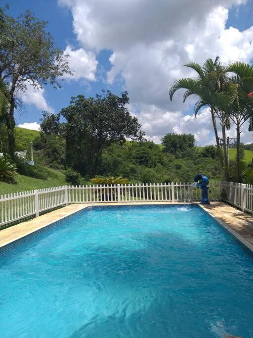 Paraiso em Piracaia - Belíssima Chácara