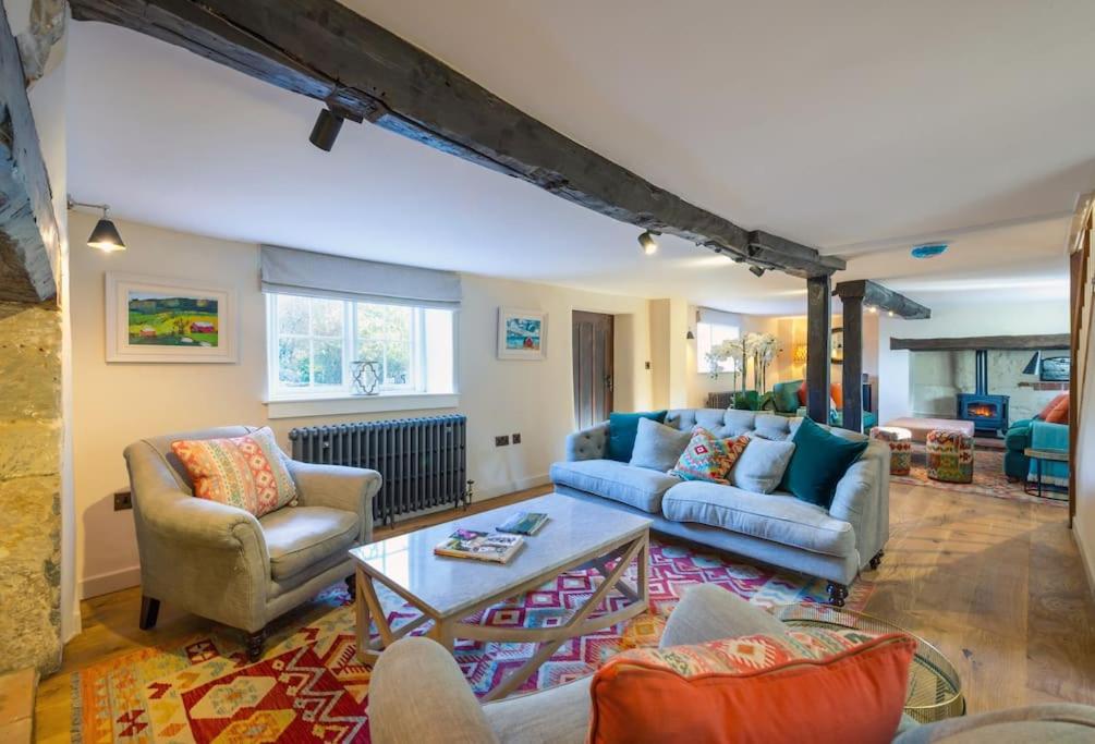 Luxury Interior Designed Retreat ❃ w/Tennis Court