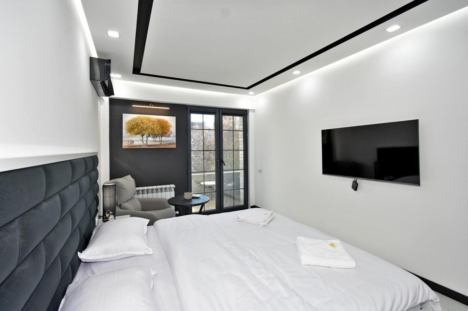 Mashtots Avenue, 2 bedrooms Luxury and Modern apartment MA777