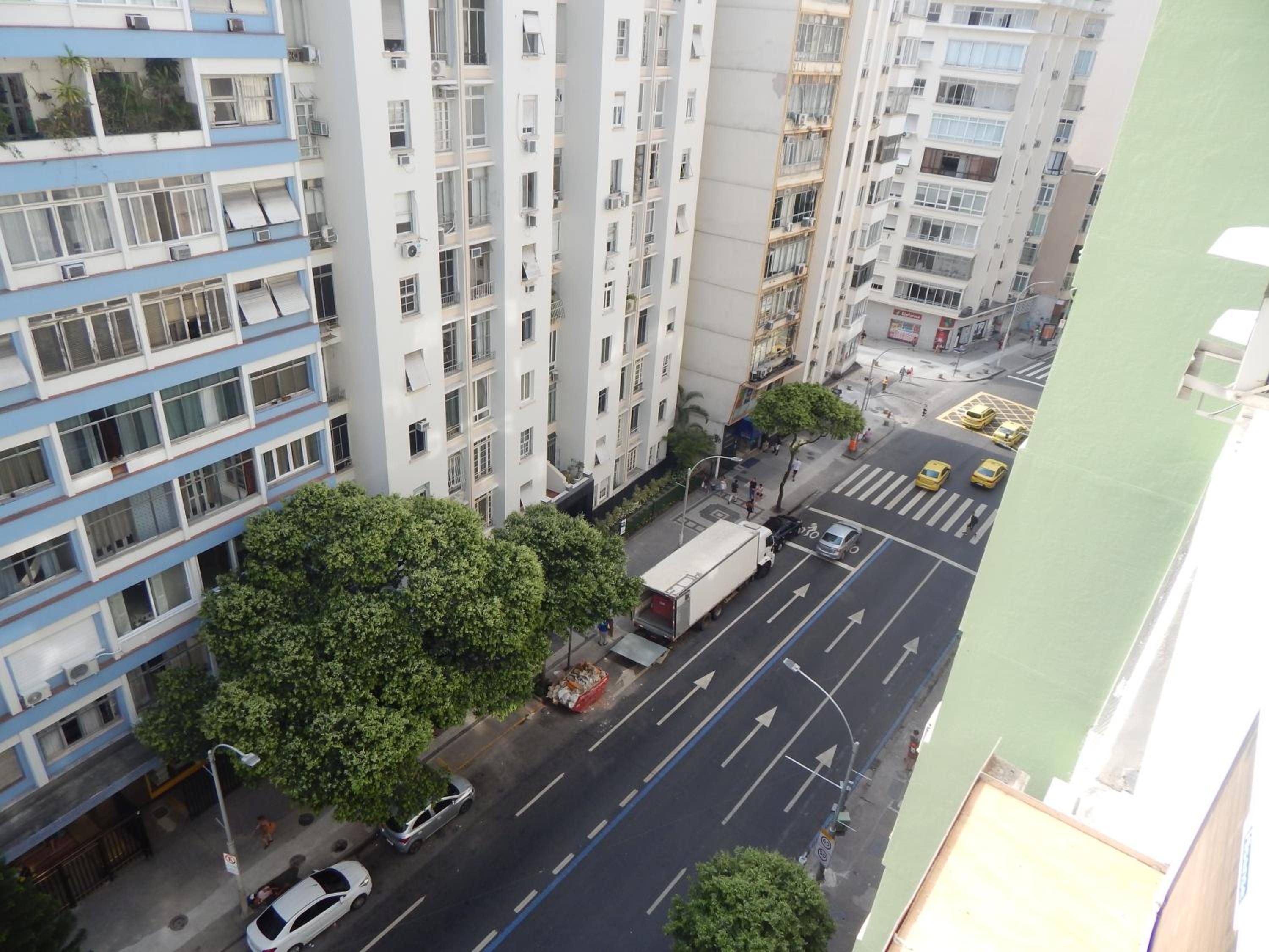 Flat Atlântica Alto luxo - Posto 6 Copacabana - CP02